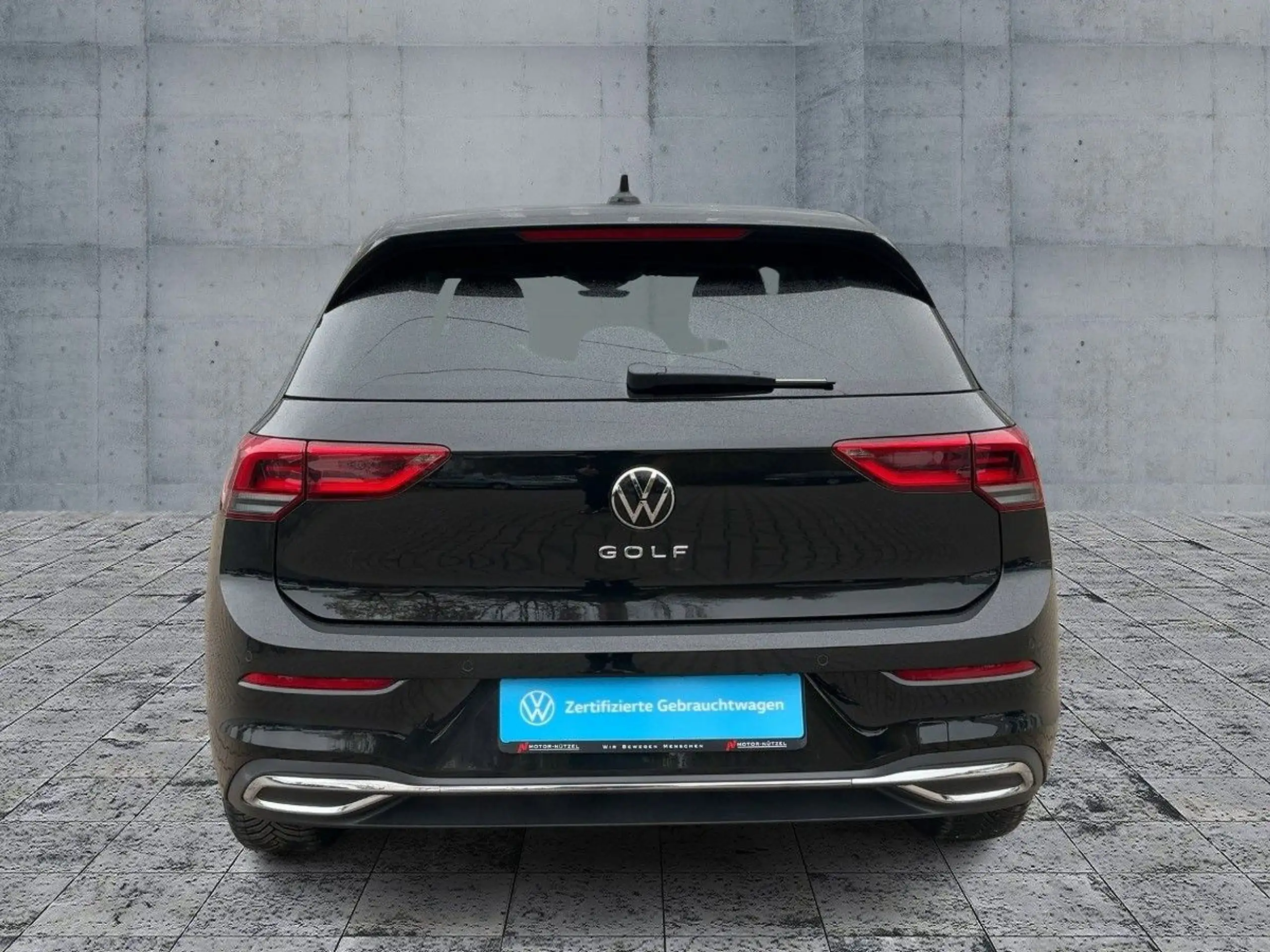 Volkswagen - Golf