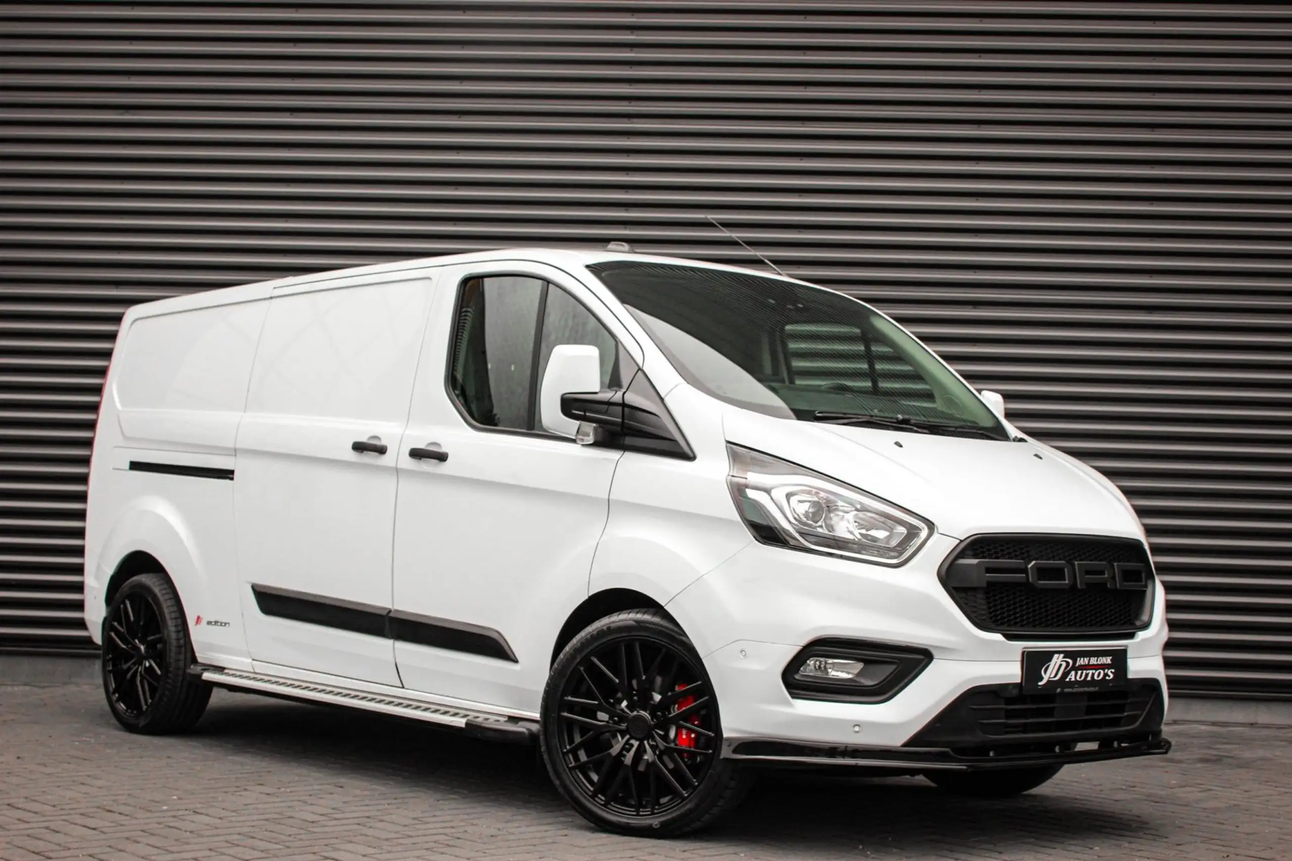 Ford - Transit Custom