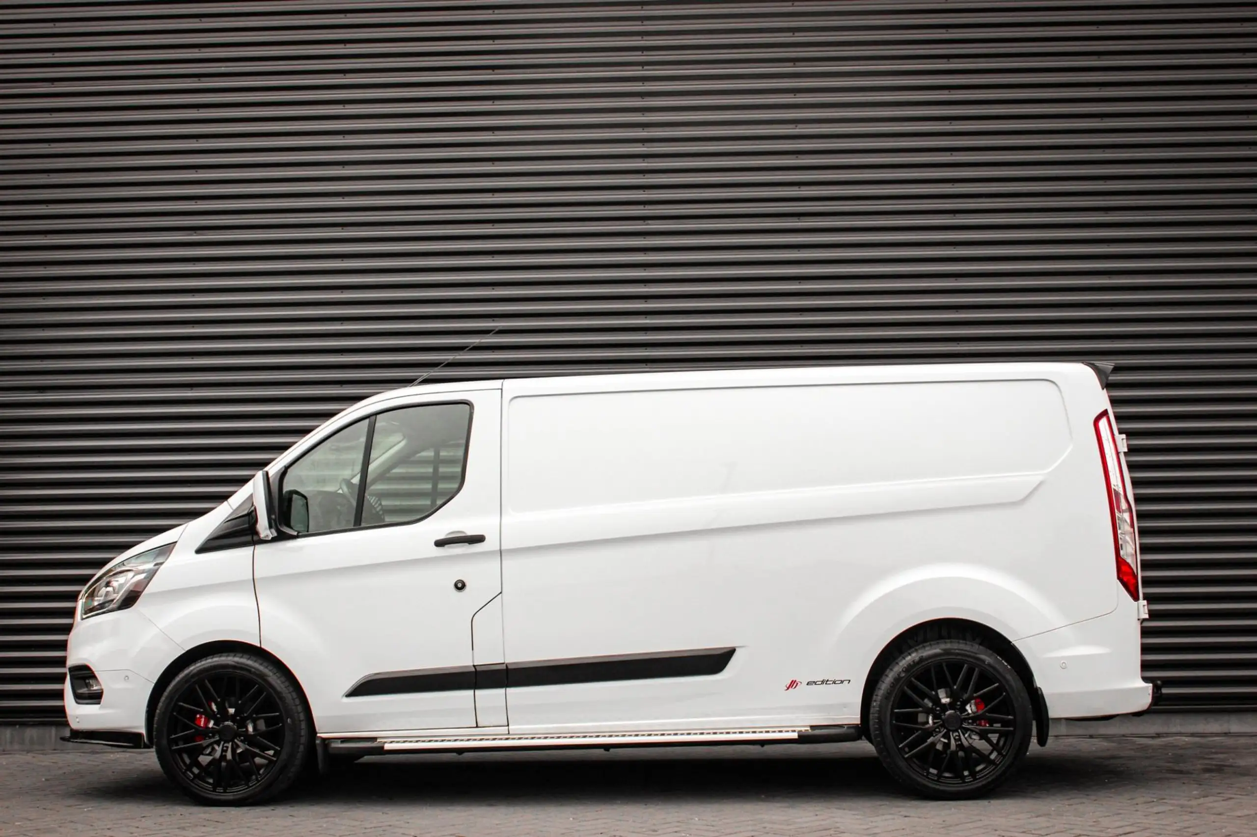 Ford - Transit Custom