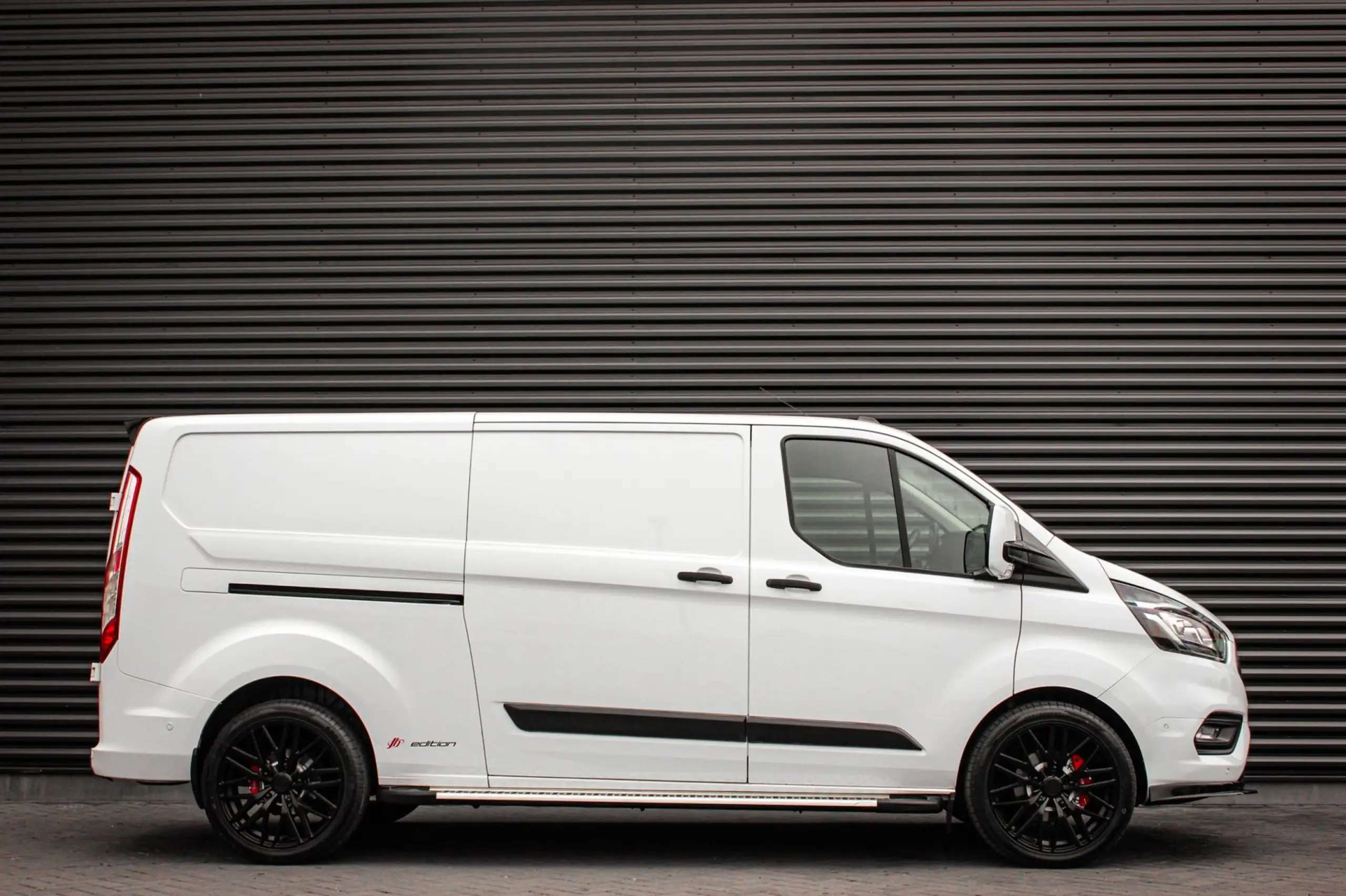 Ford - Transit Custom