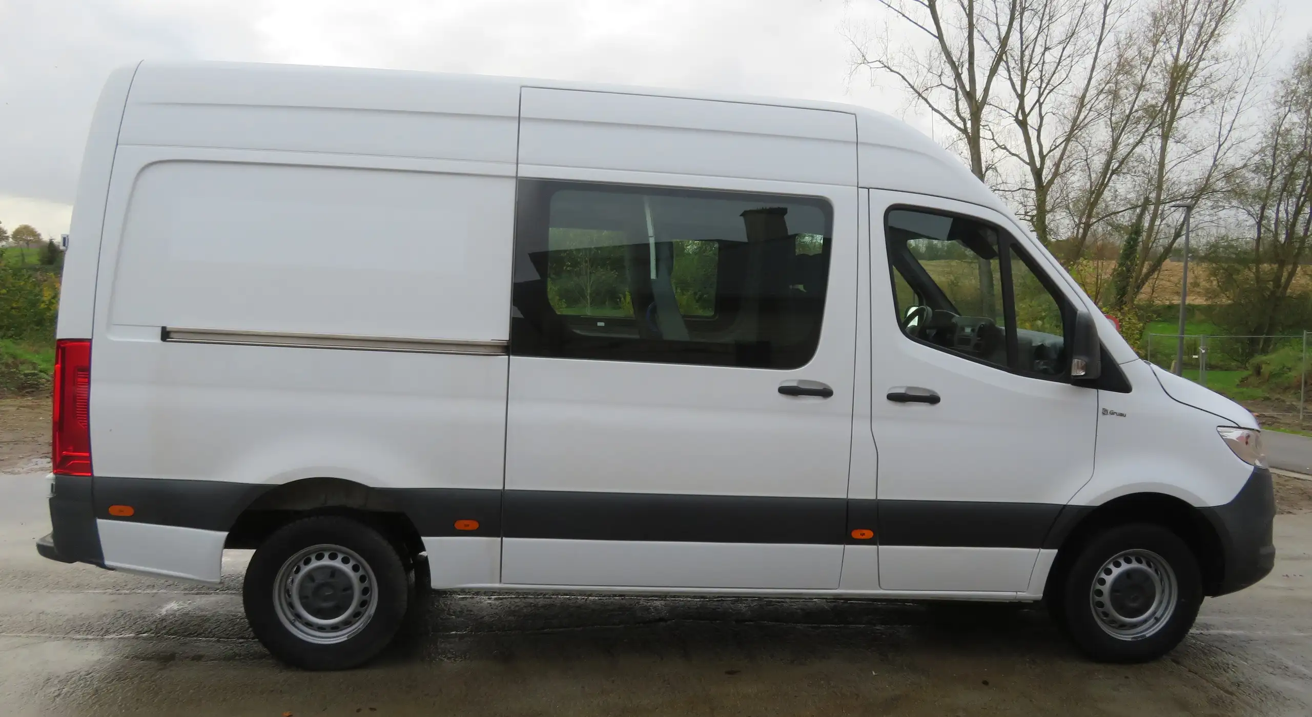 Mercedes-Benz - Sprinter