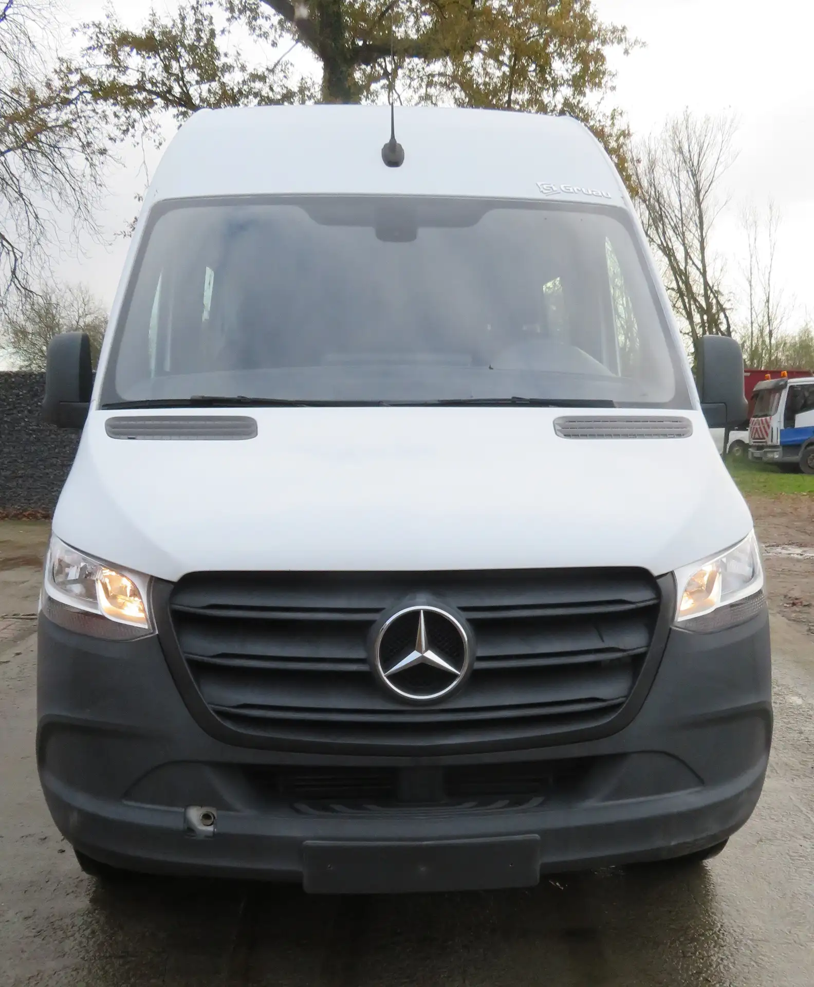 Mercedes-Benz - Sprinter