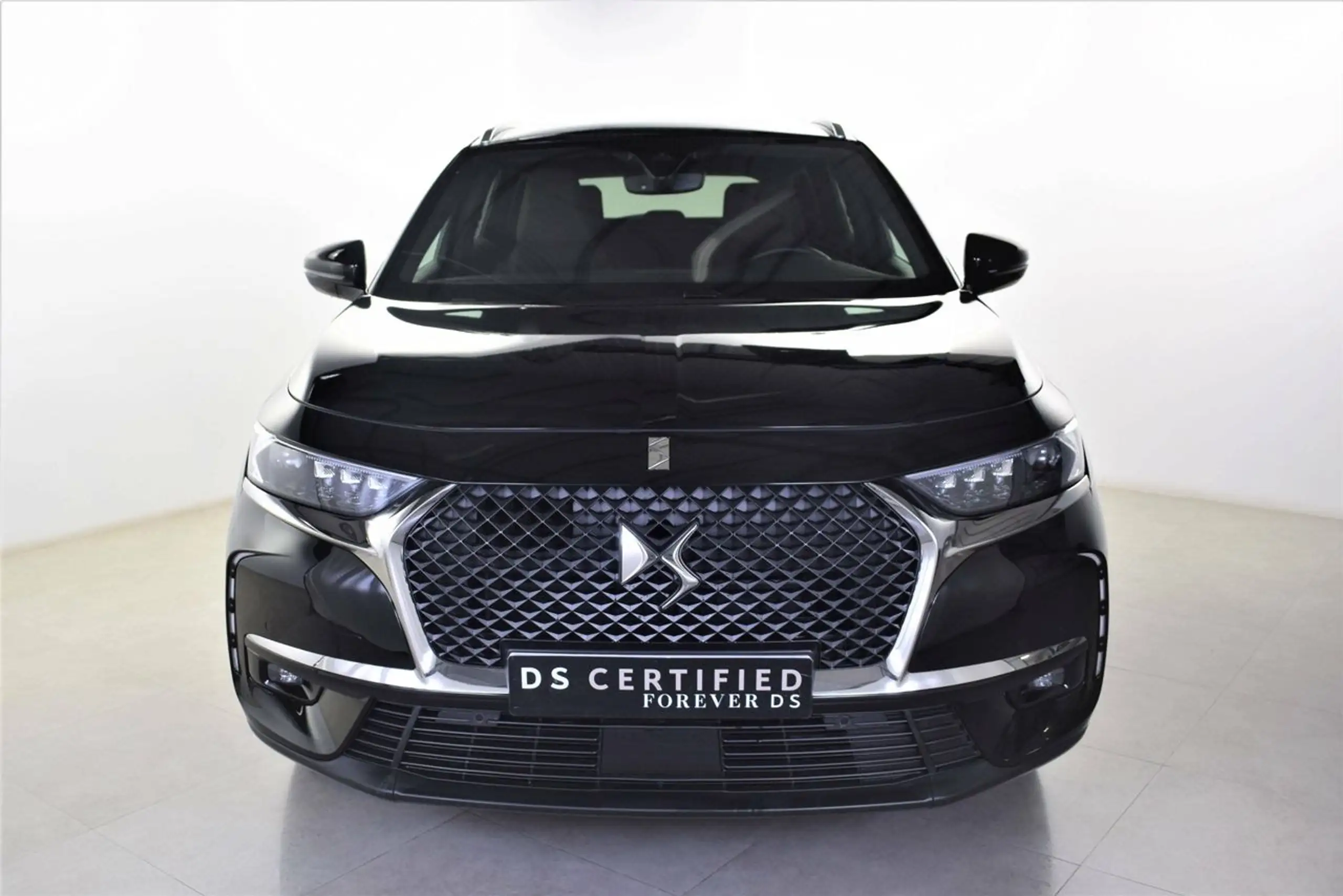 DS Automobiles - DS 7 Crossback