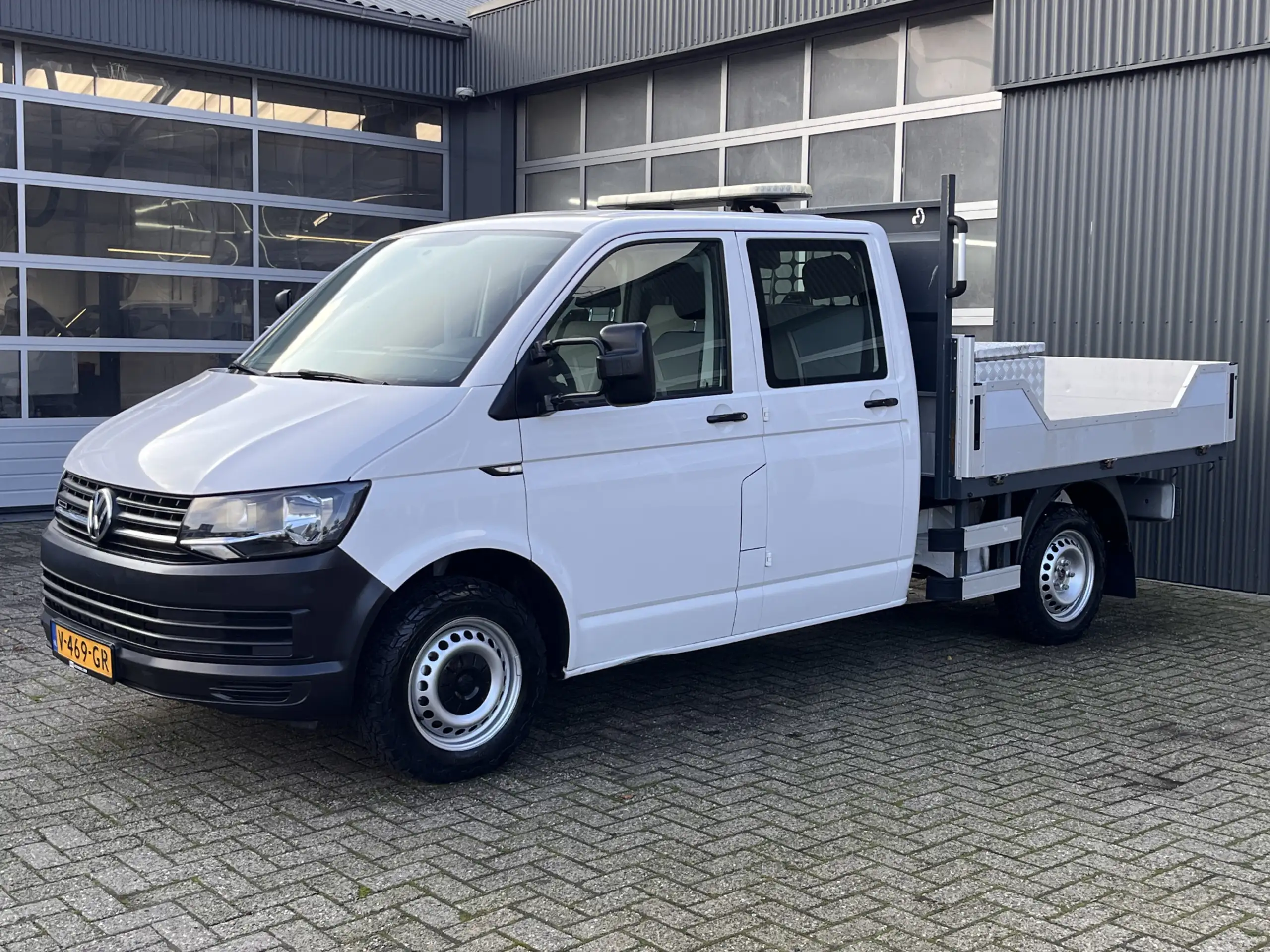 Volkswagen - T6 Transporter