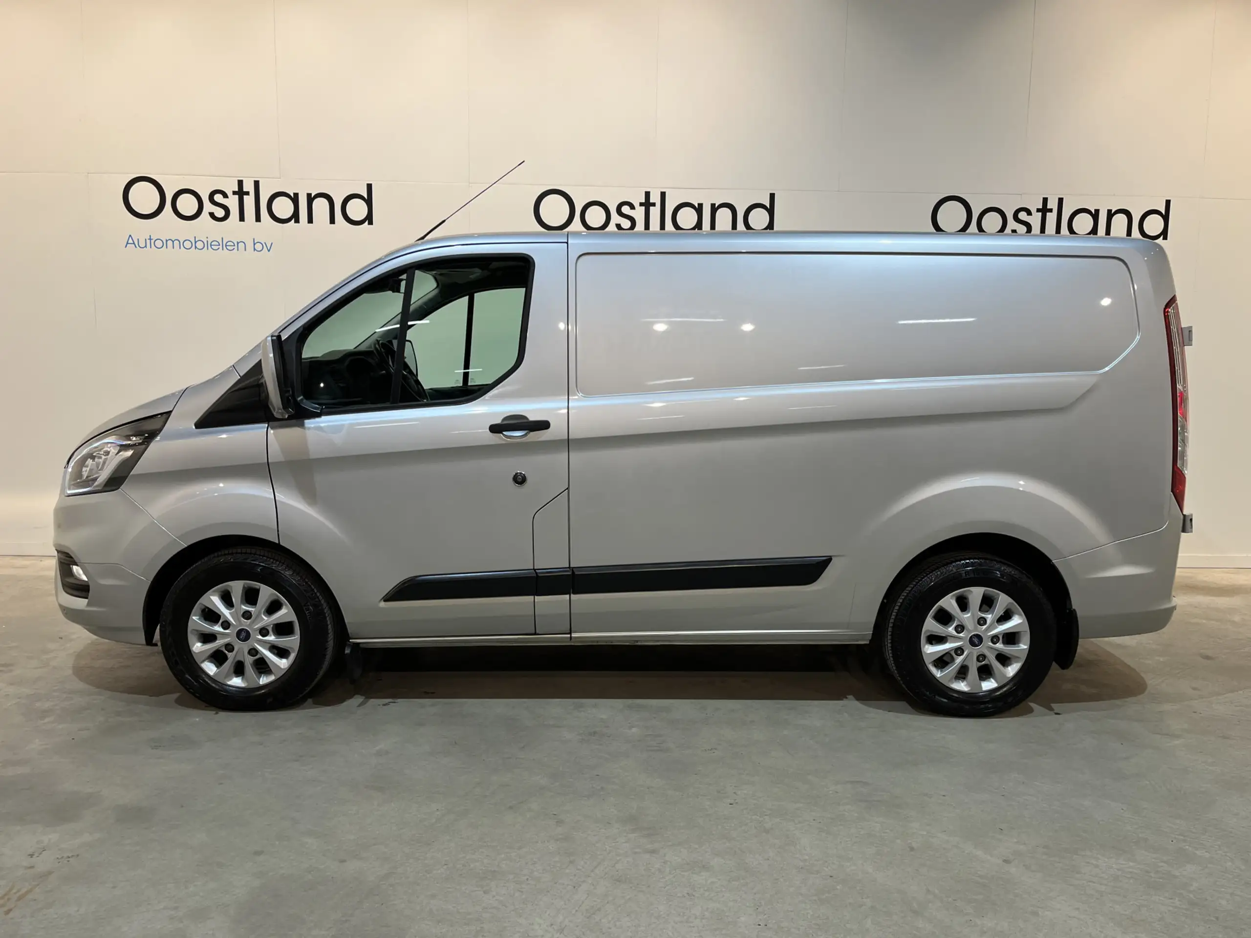 Ford - Transit Custom