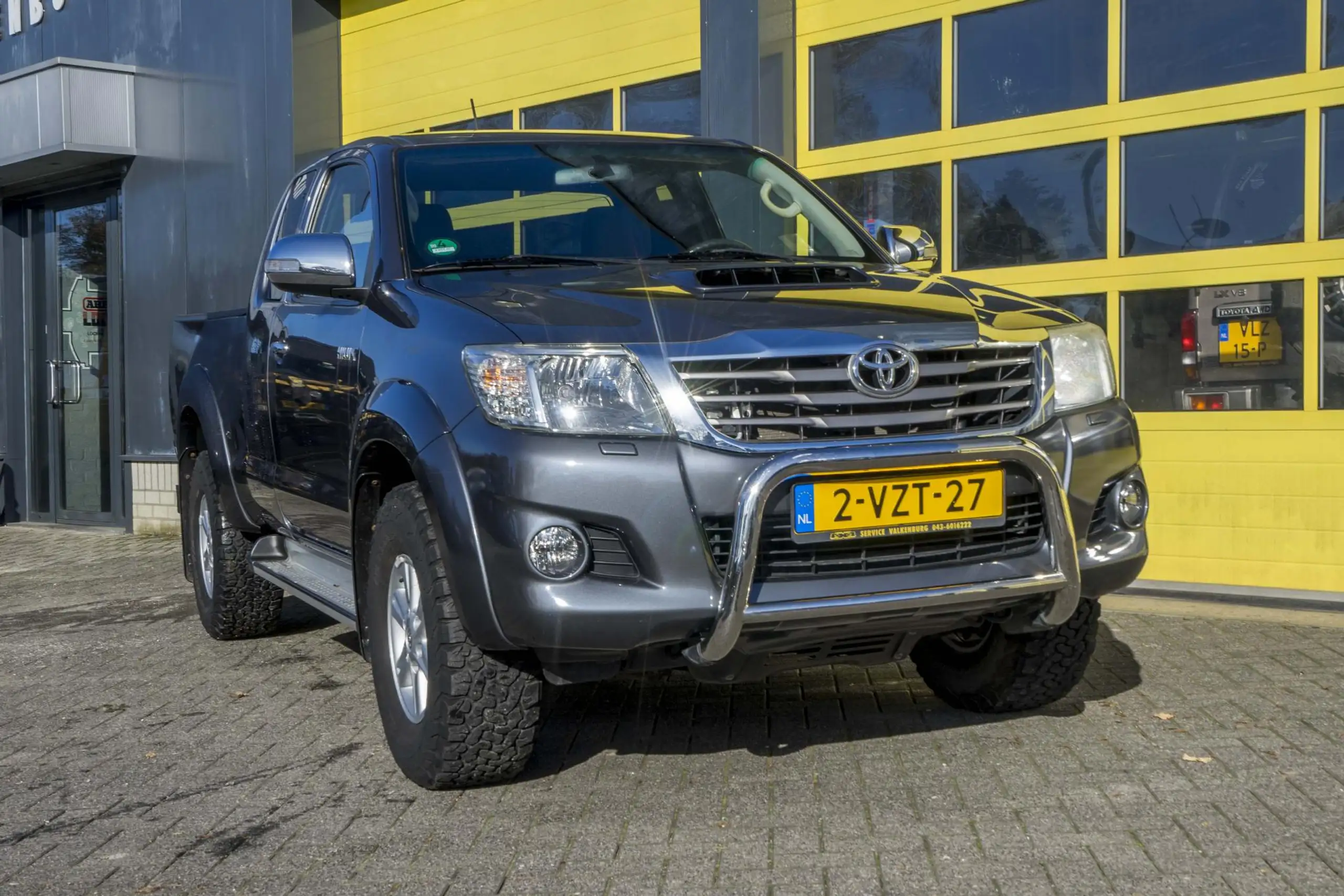 Toyota - Hilux