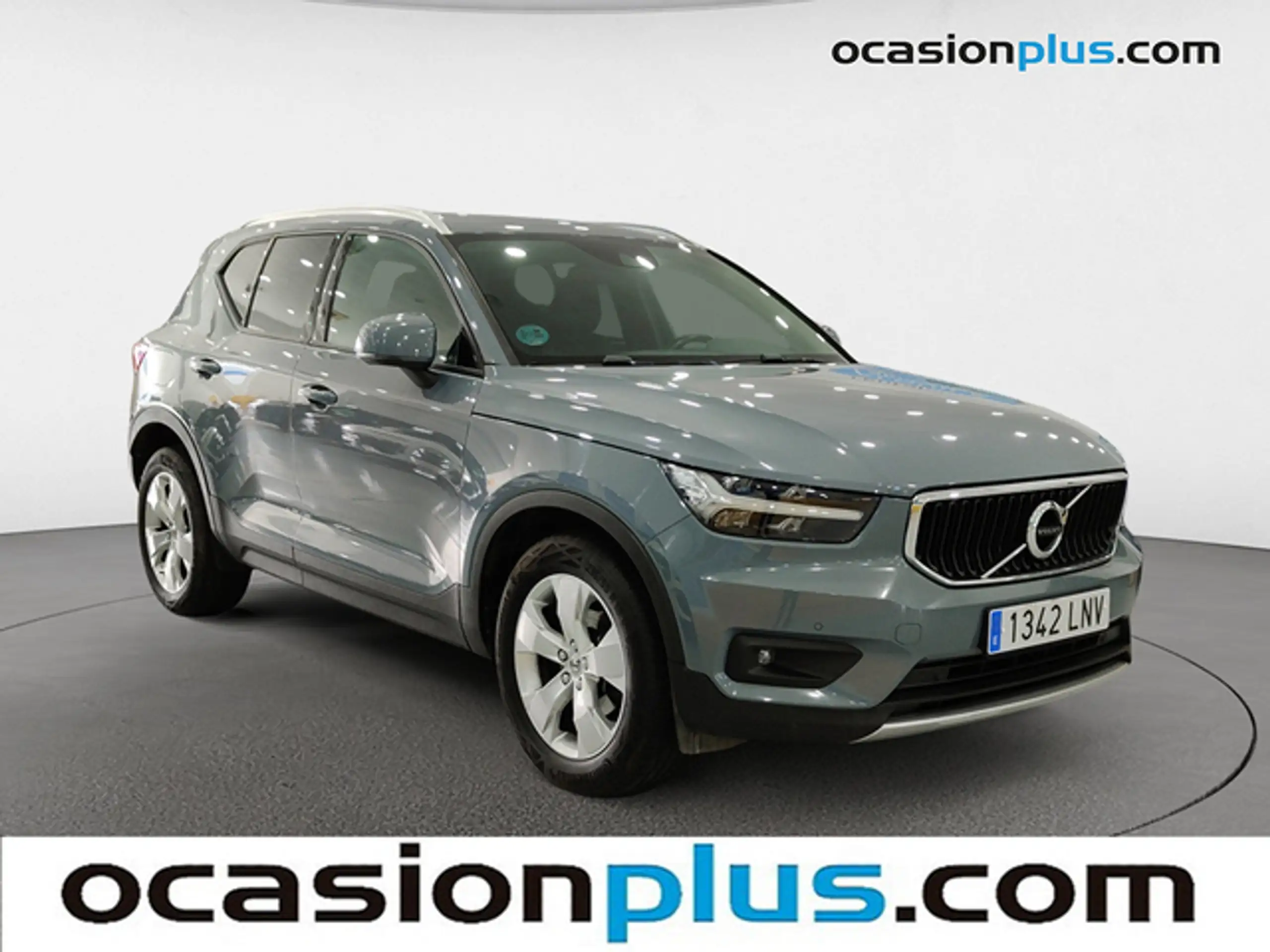 Volvo - XC40