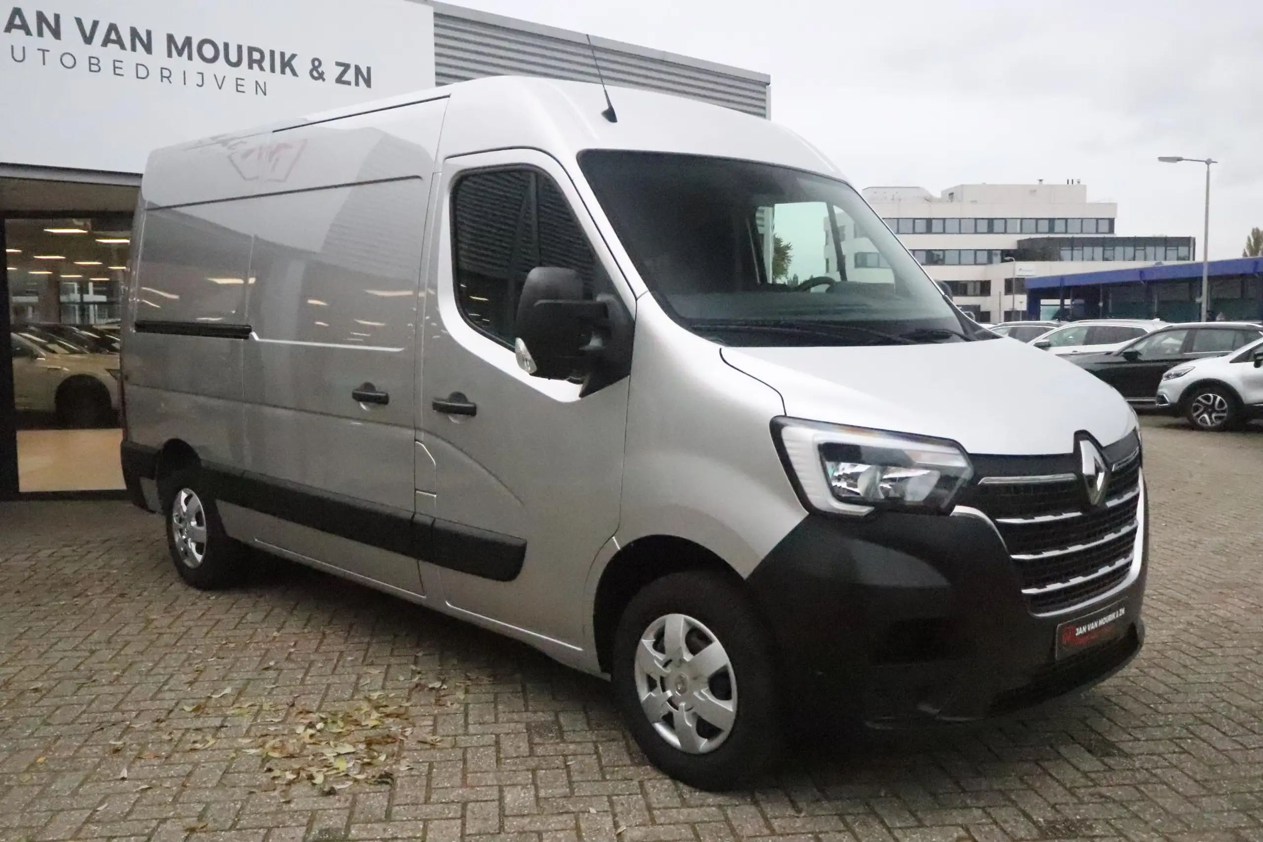 Renault - Master