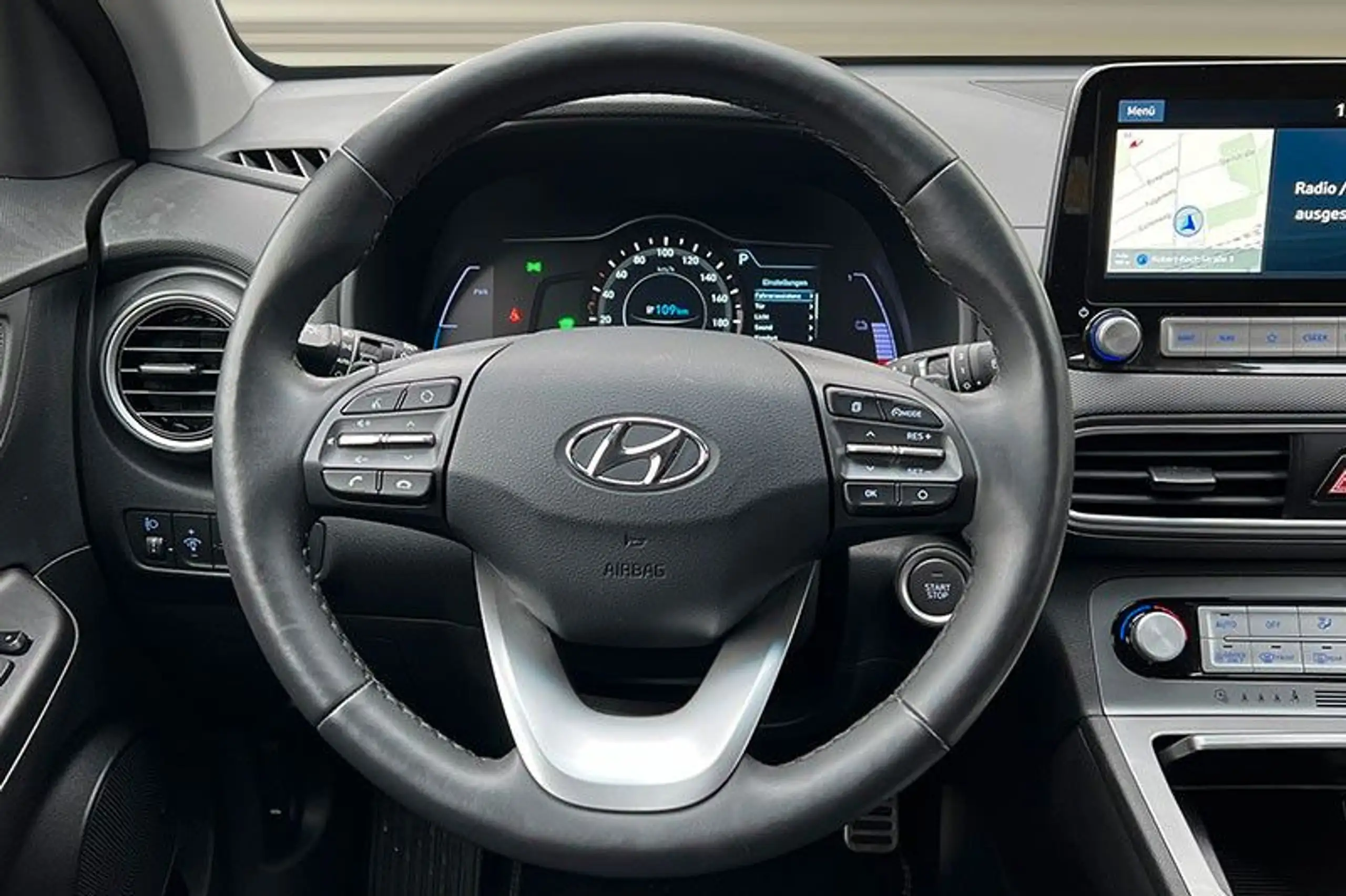 Hyundai - KONA