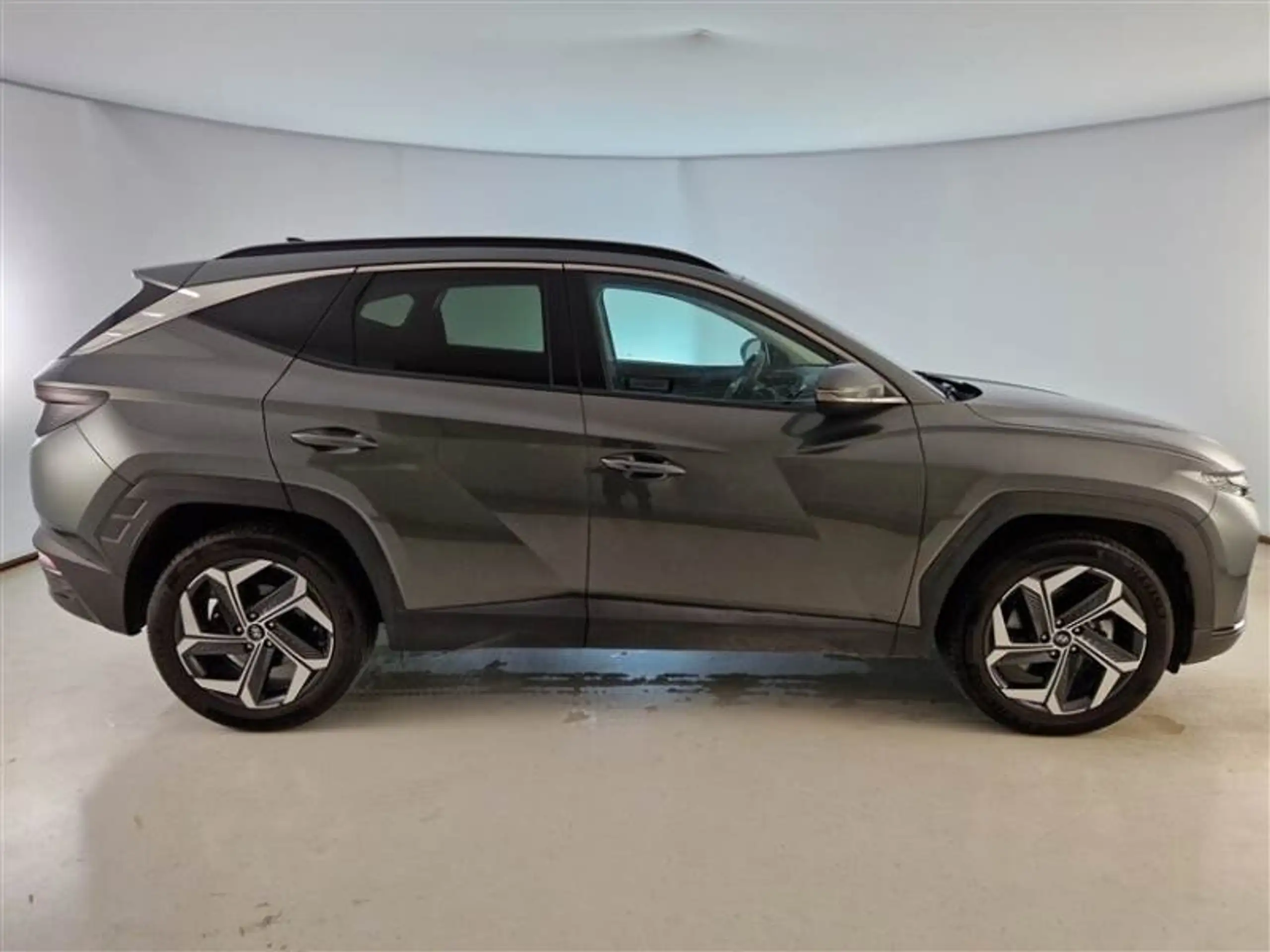 Hyundai - TUCSON