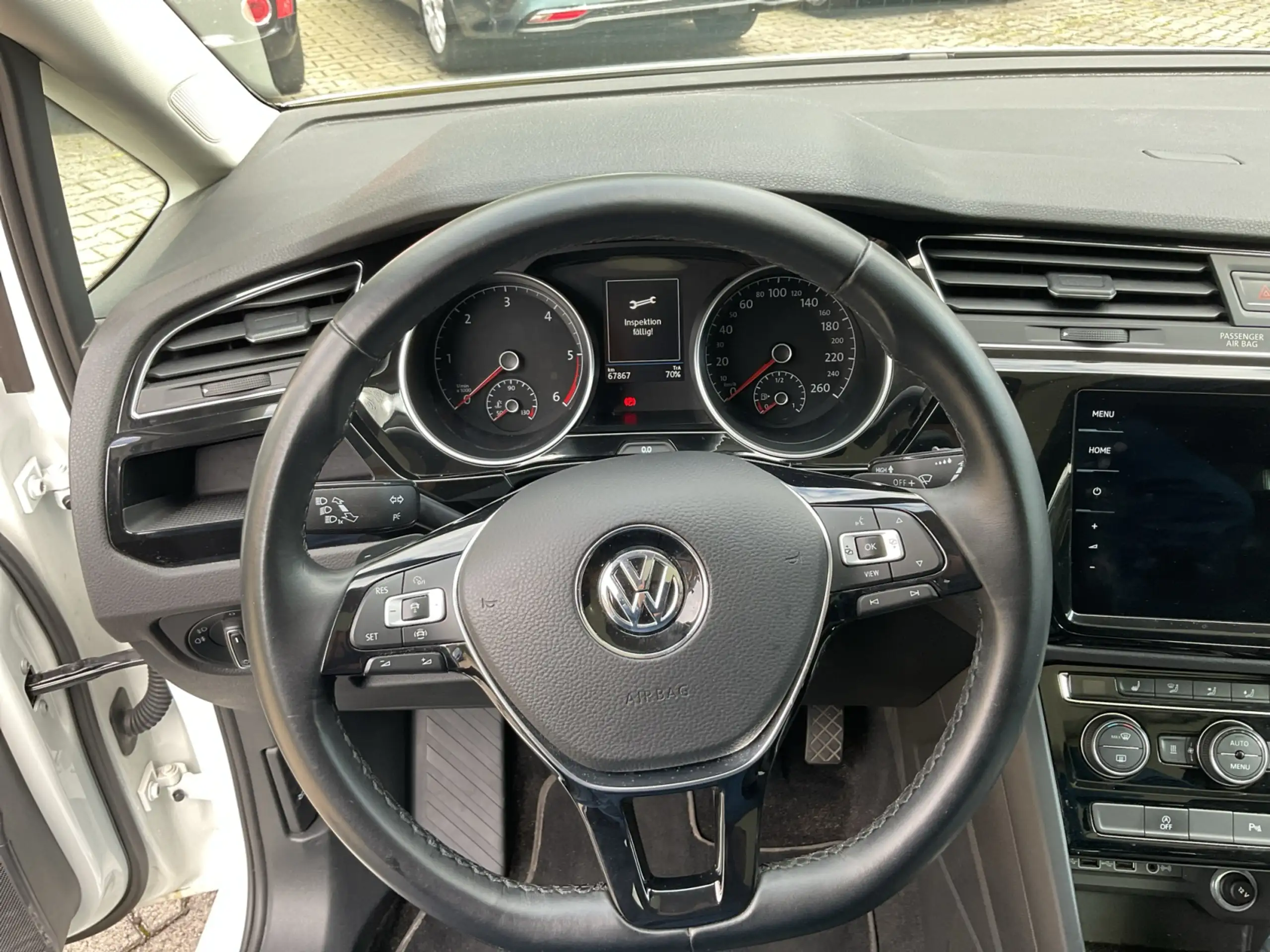 Volkswagen - Touran