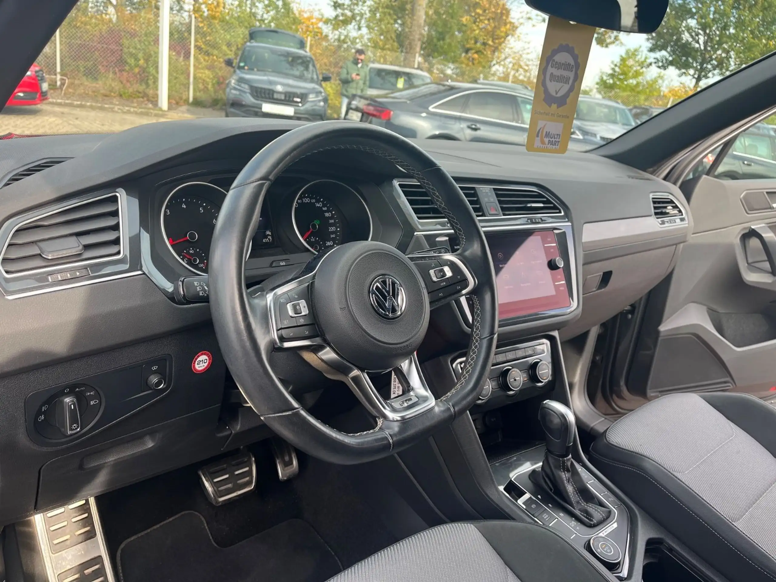 Volkswagen - Tiguan