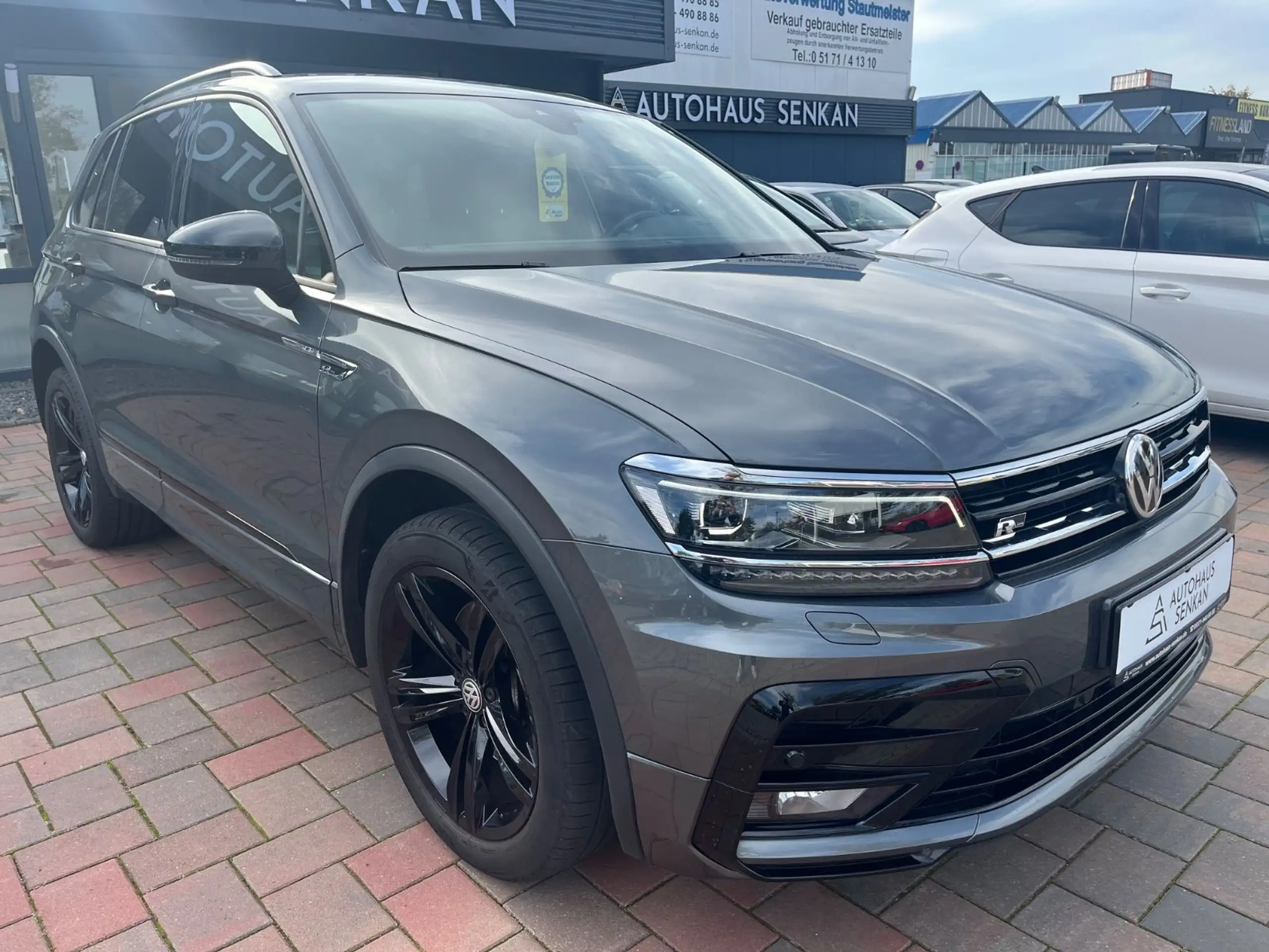 Volkswagen - Tiguan