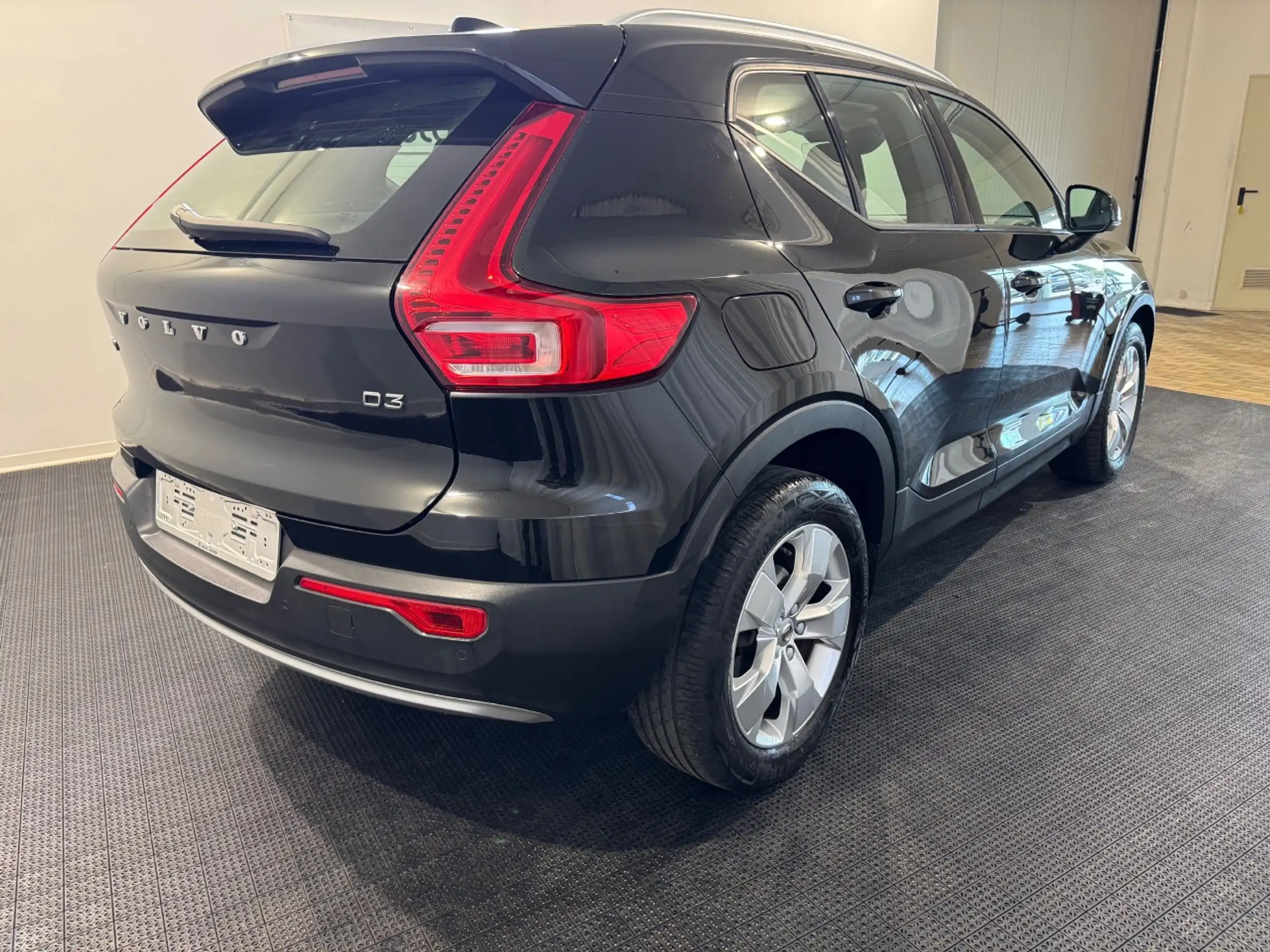 Volvo - XC40