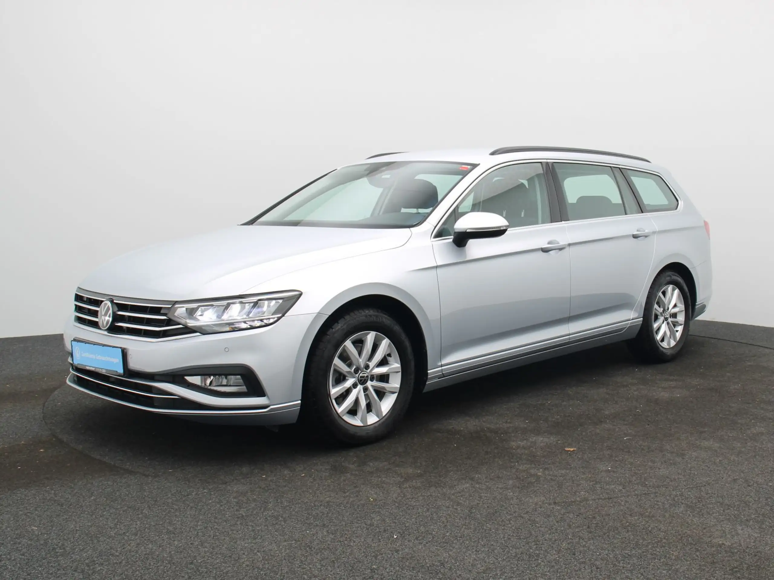 Volkswagen - Passat Variant