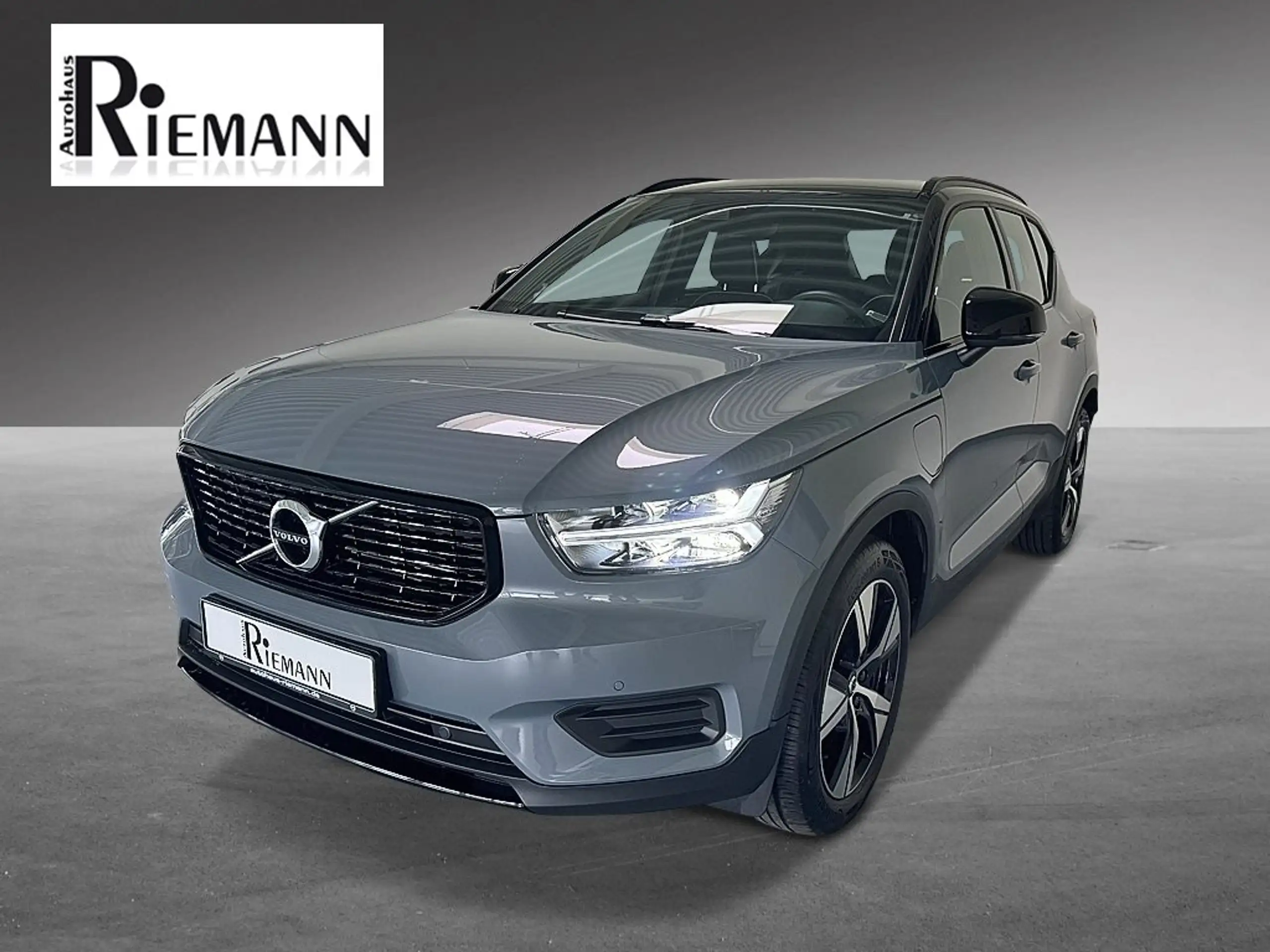 Volvo XC40 2021