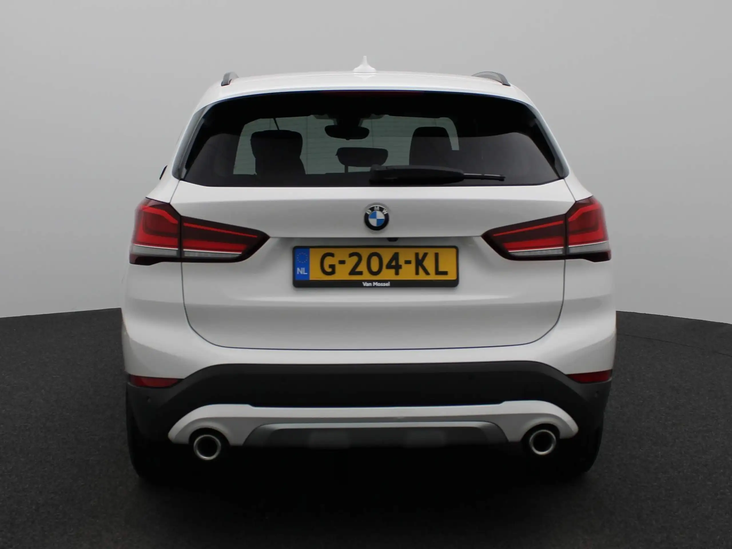 BMW - X1