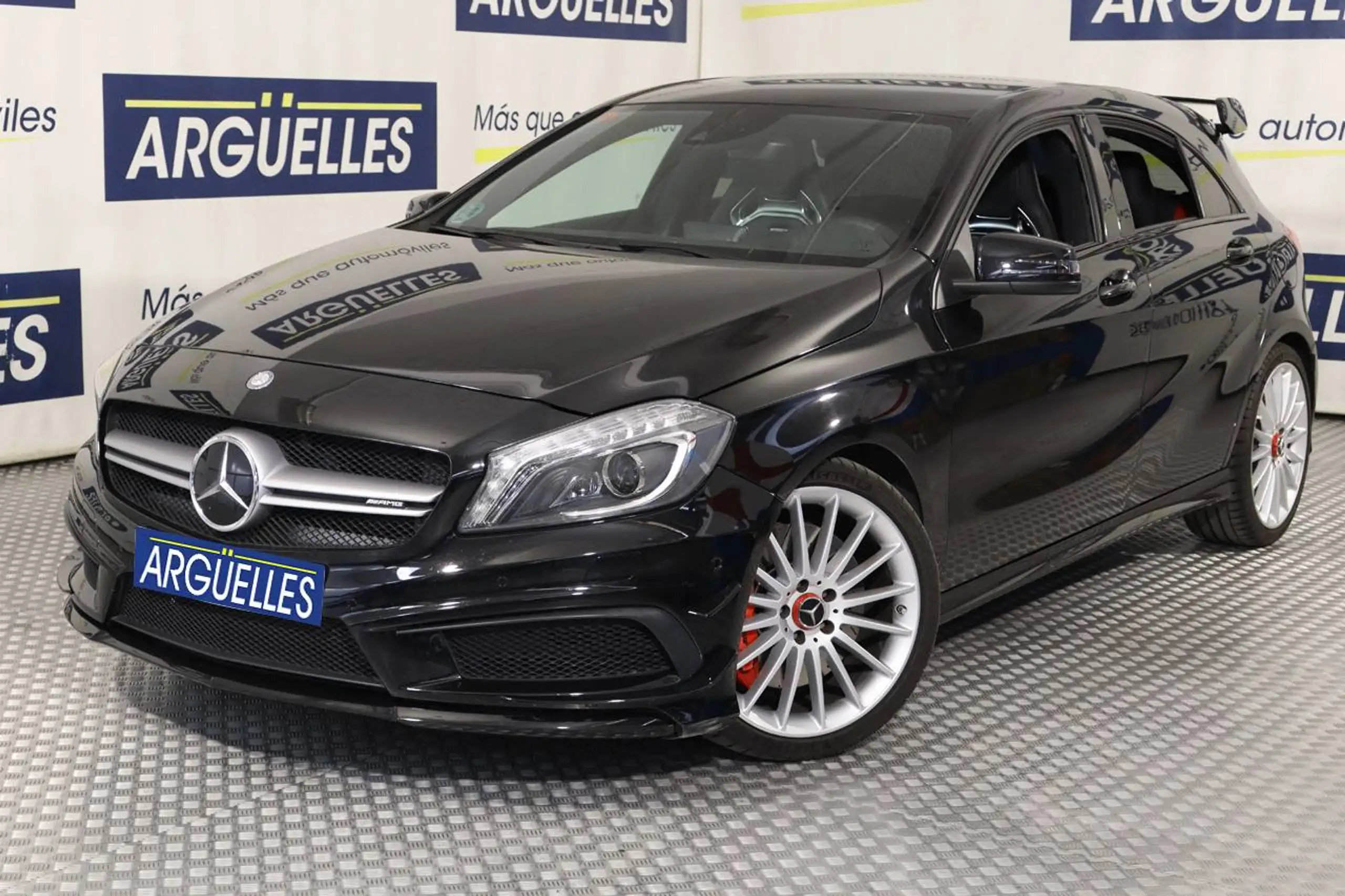 Mercedes-Benz - A 45 AMG