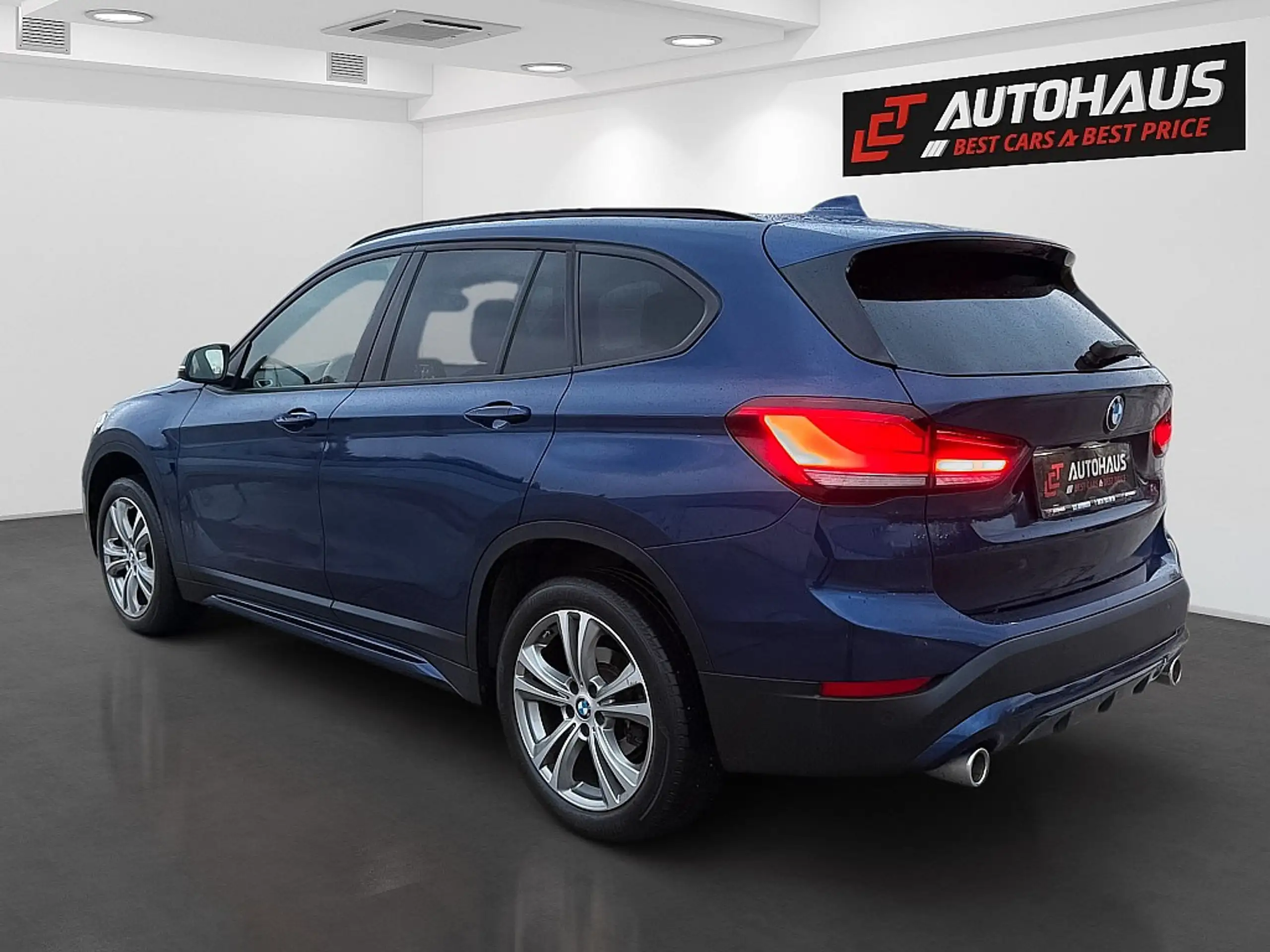 BMW - X1