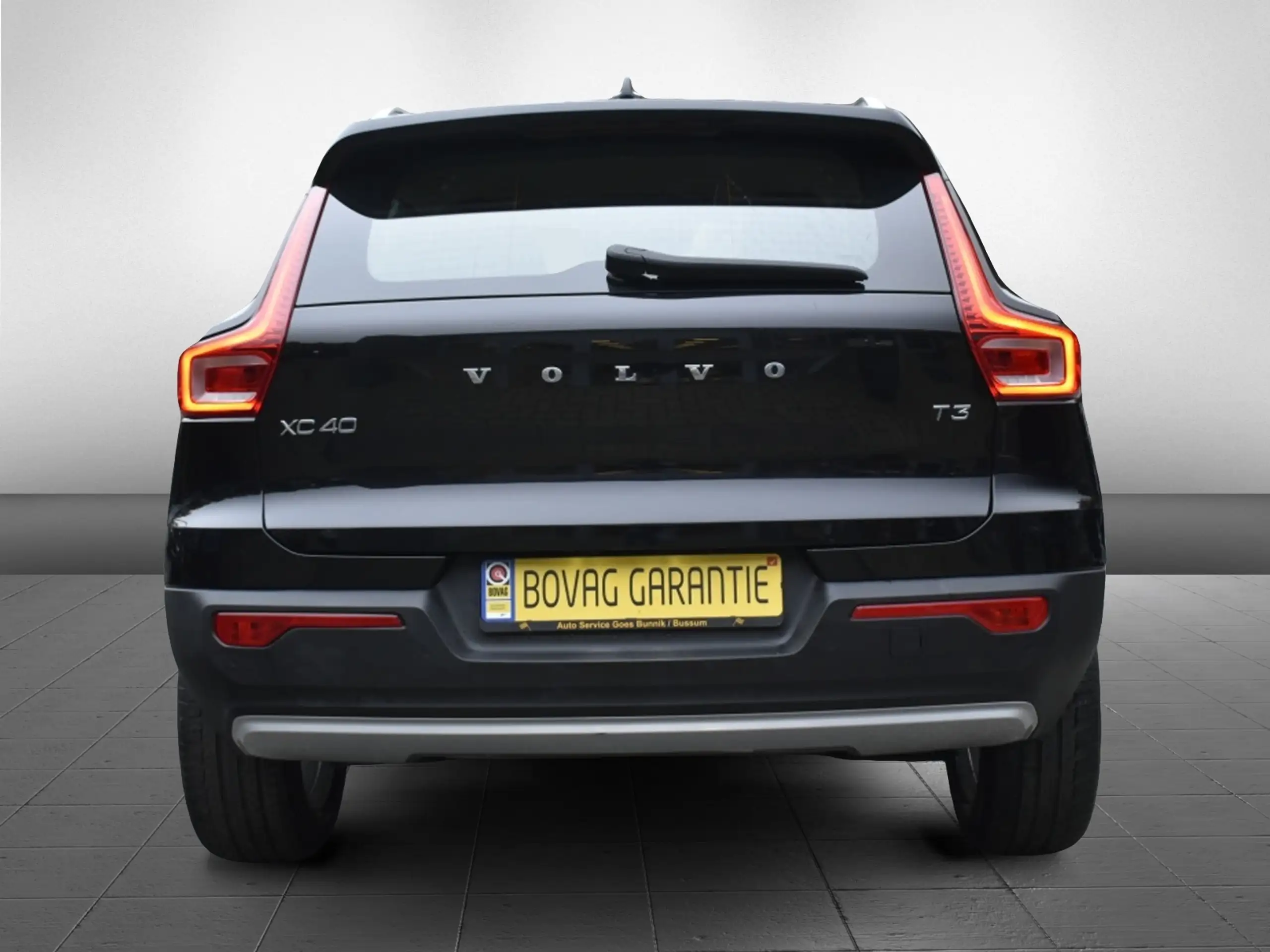 Volvo - XC40