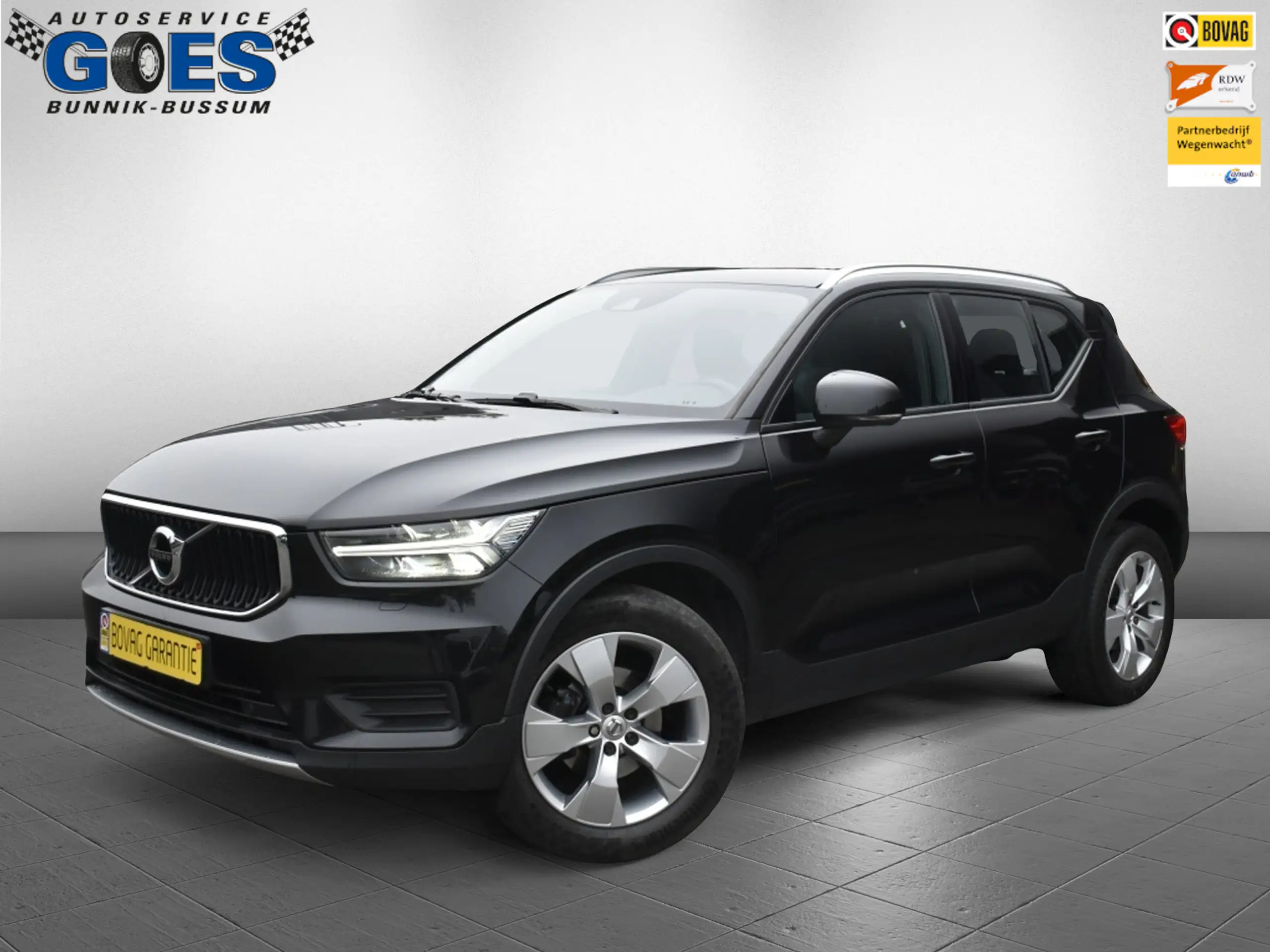 Volvo - XC40