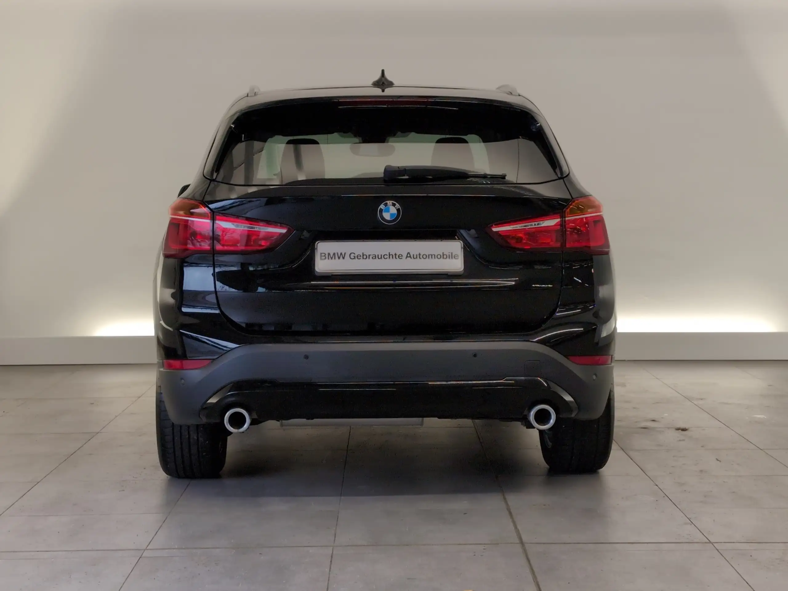 BMW - X1