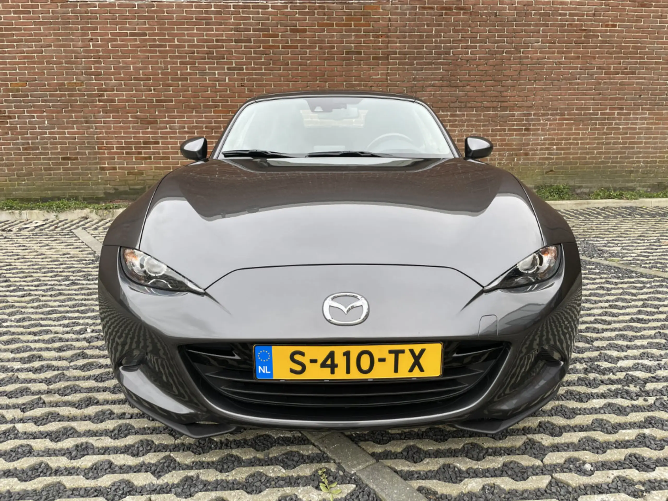 Mazda - MX-5