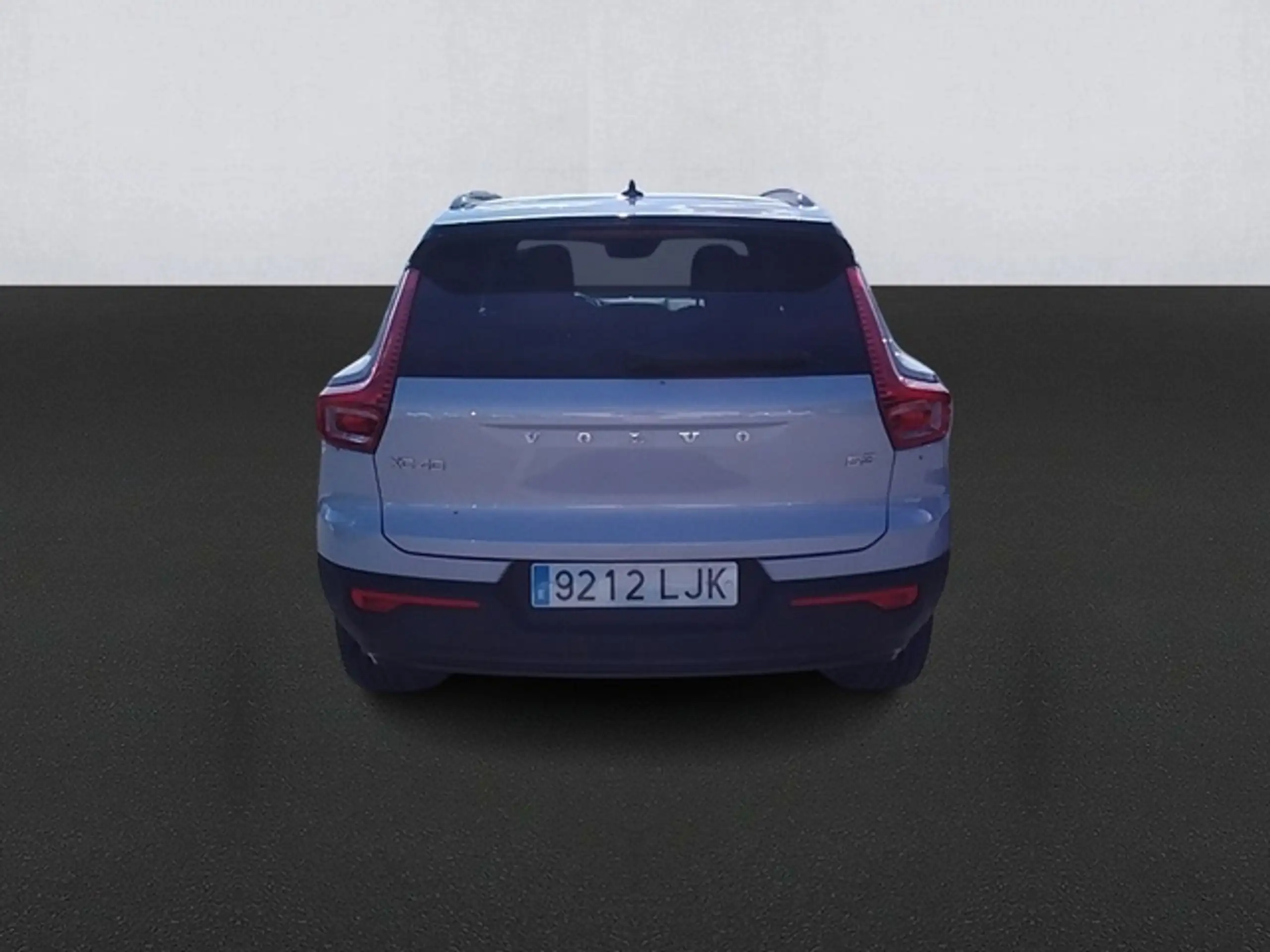 Volvo - XC40