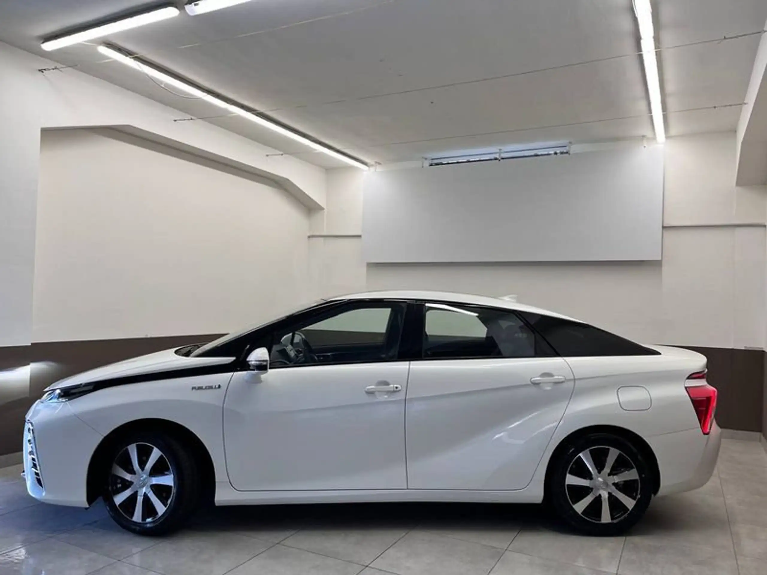 Toyota - Mirai