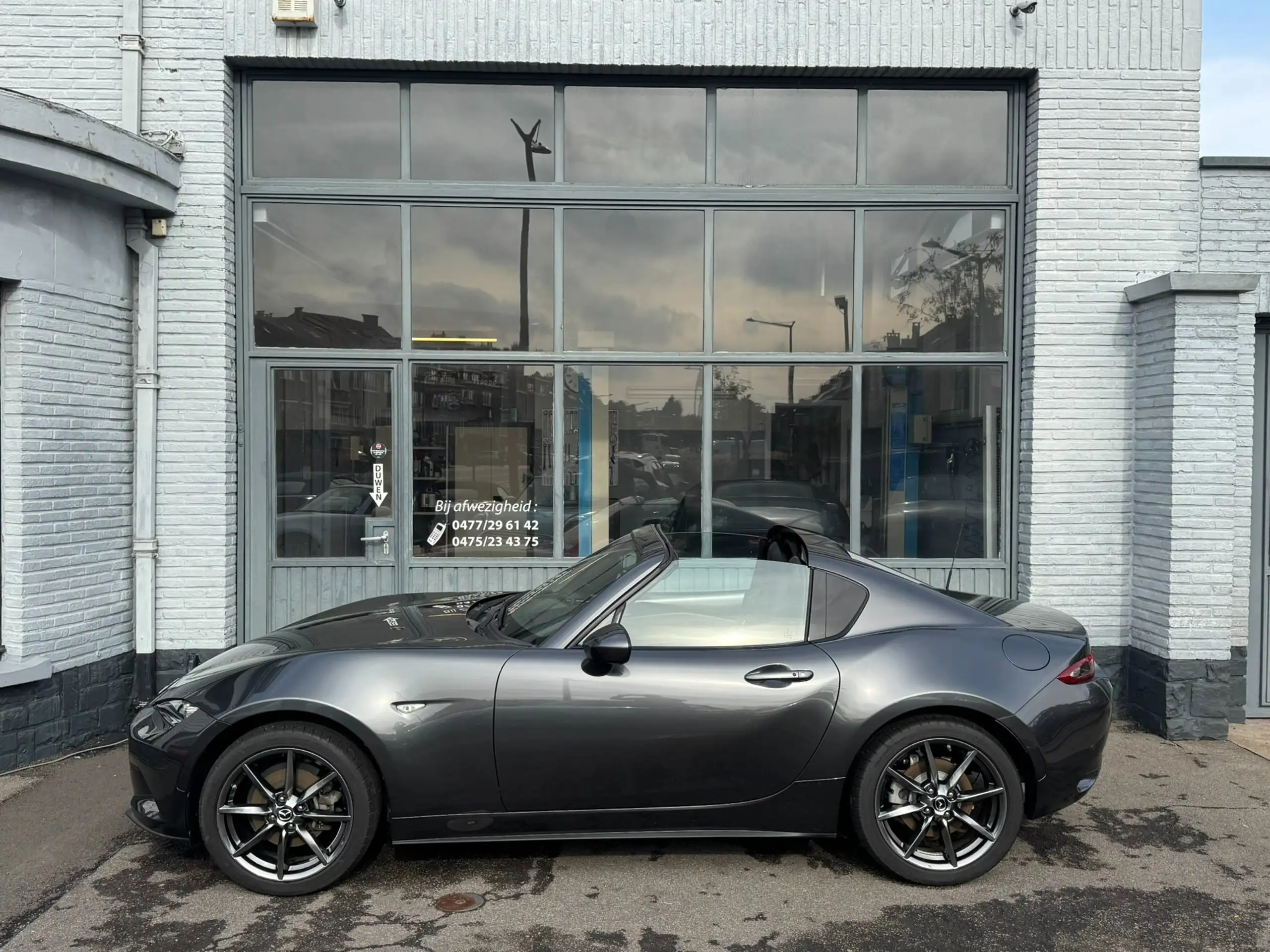 Mazda - MX-5