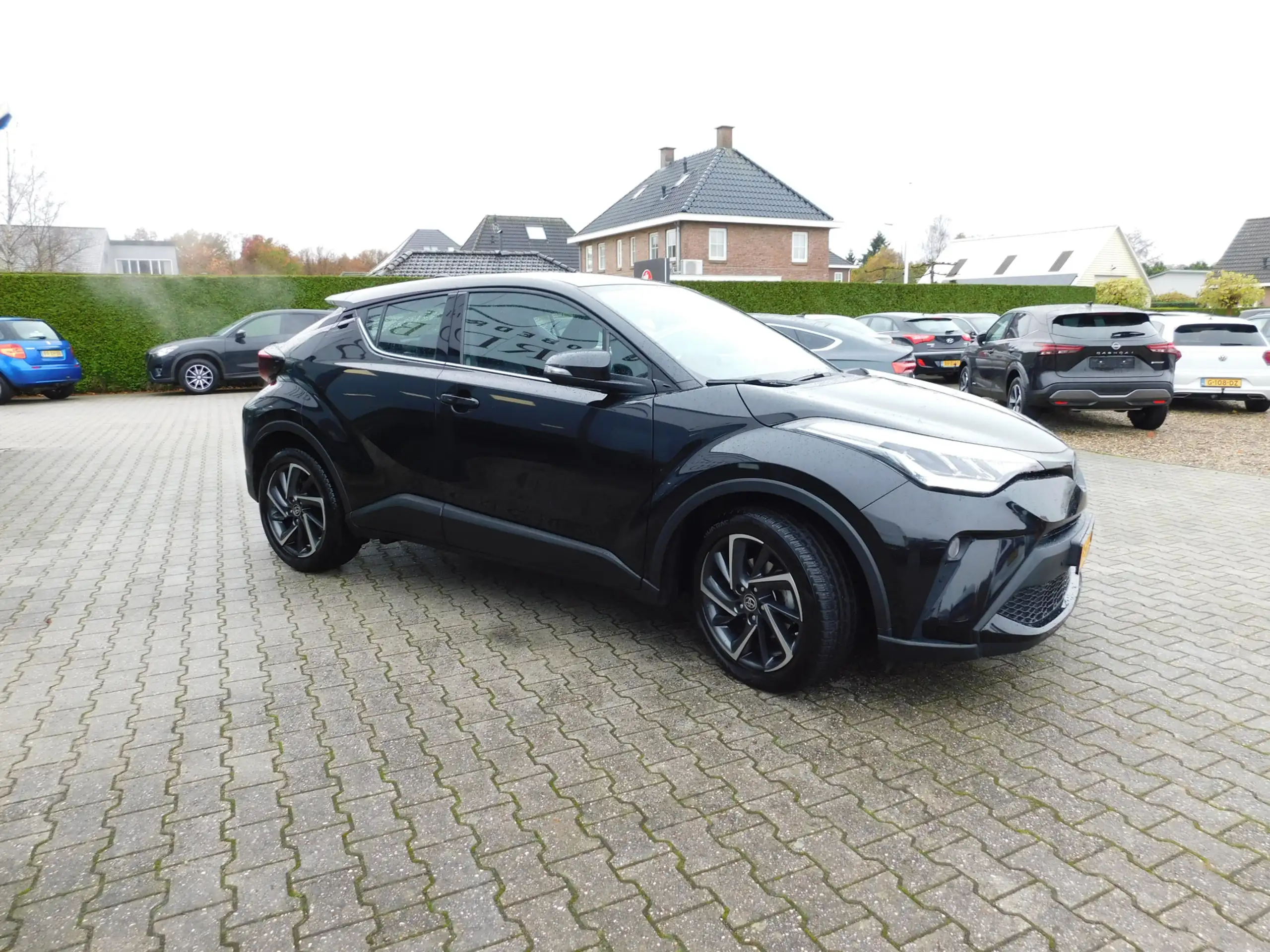 Toyota - C-HR