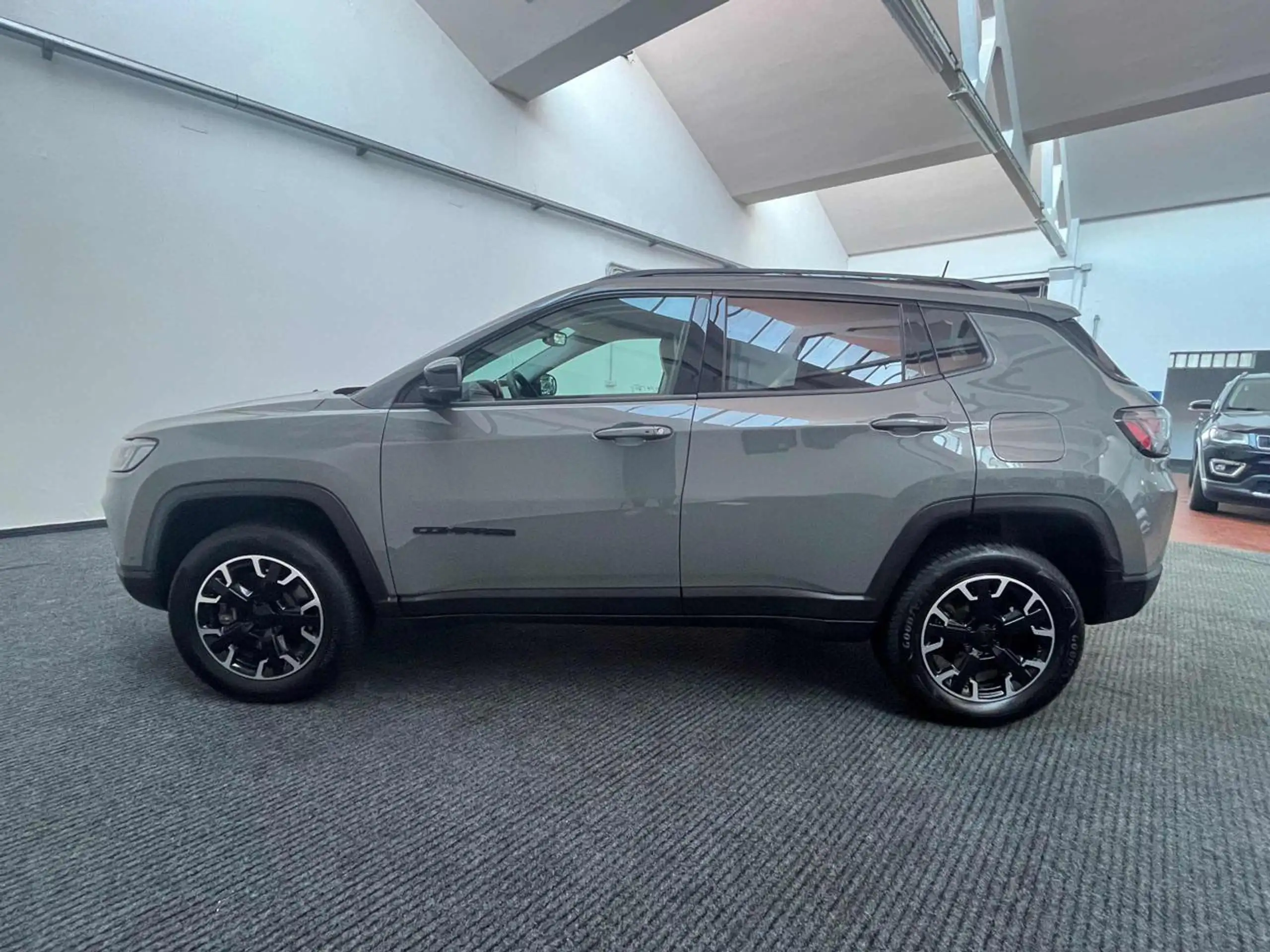 Jeep - Compass