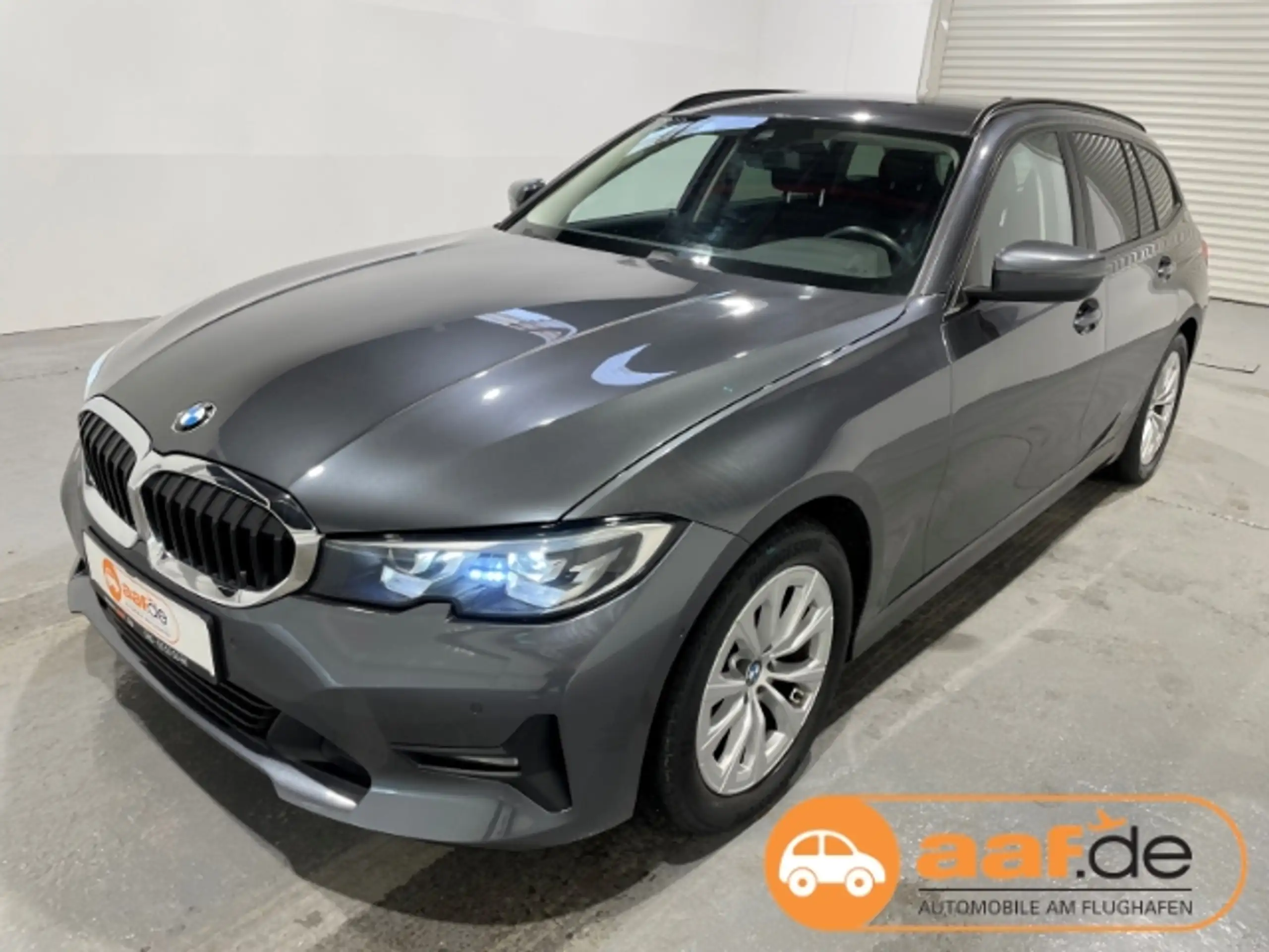 BMW 318 2021