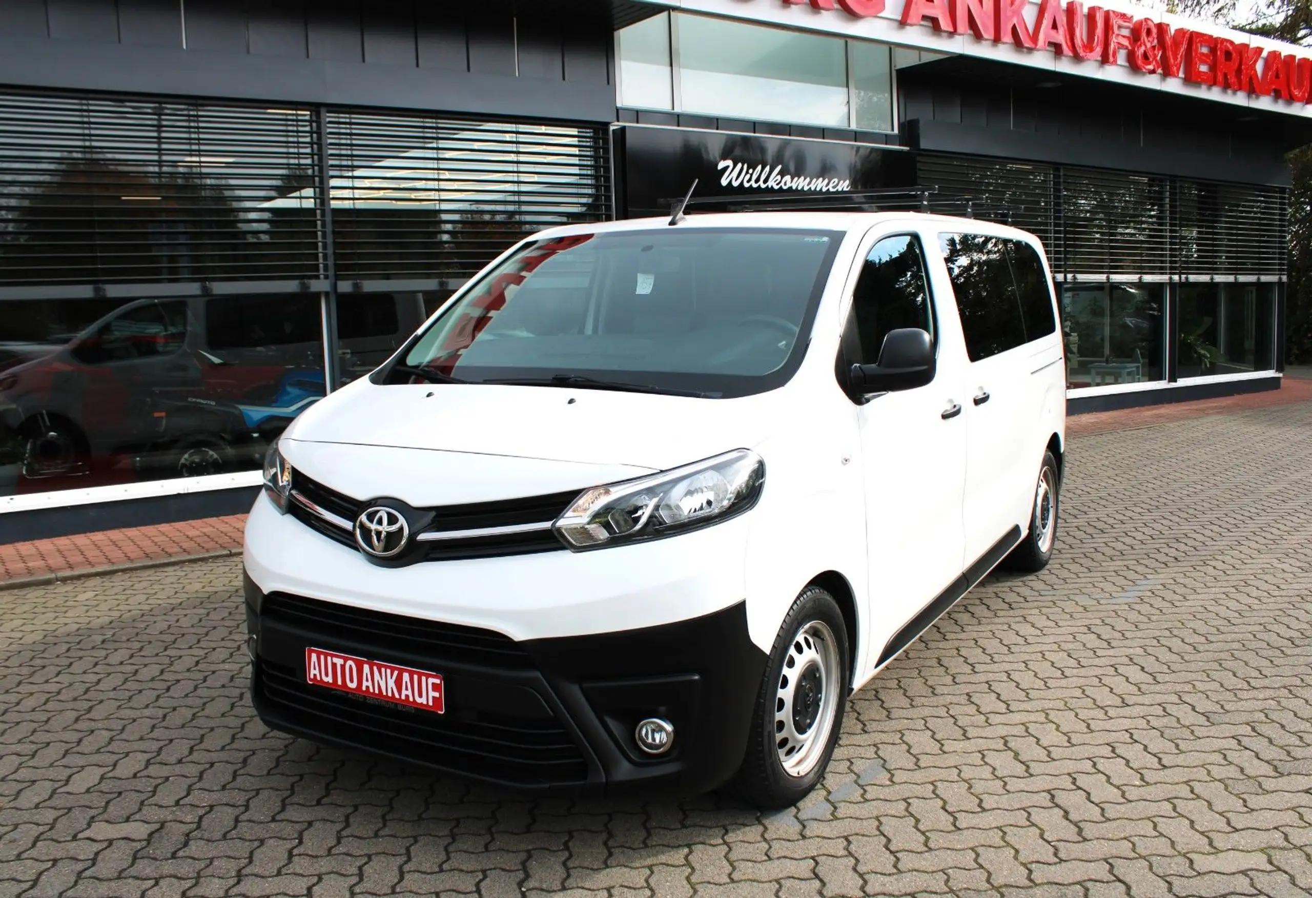 Toyota - Proace