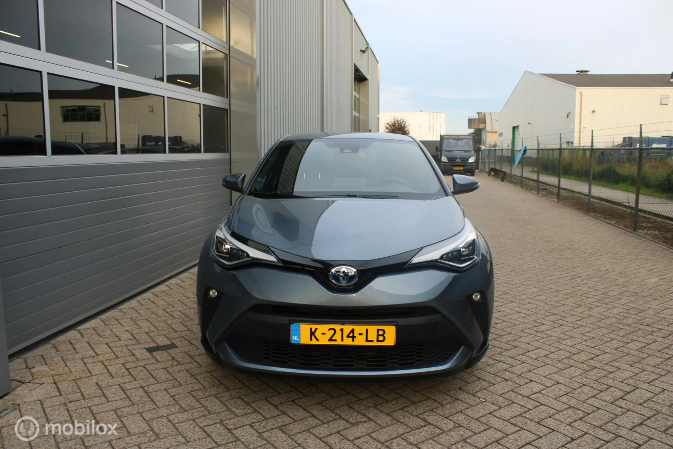 Toyota - C-HR