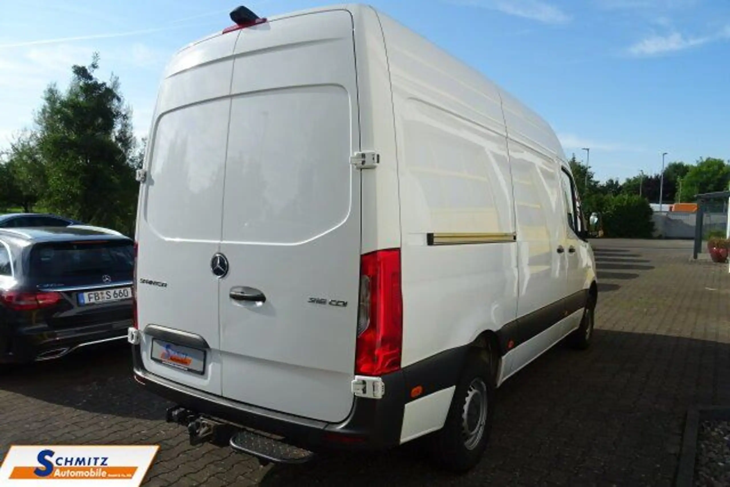 Mercedes-Benz - Sprinter