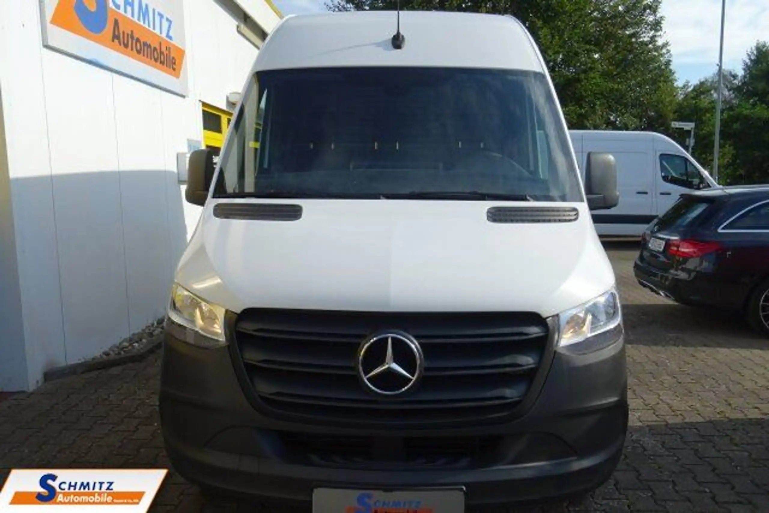 Mercedes-Benz - Sprinter