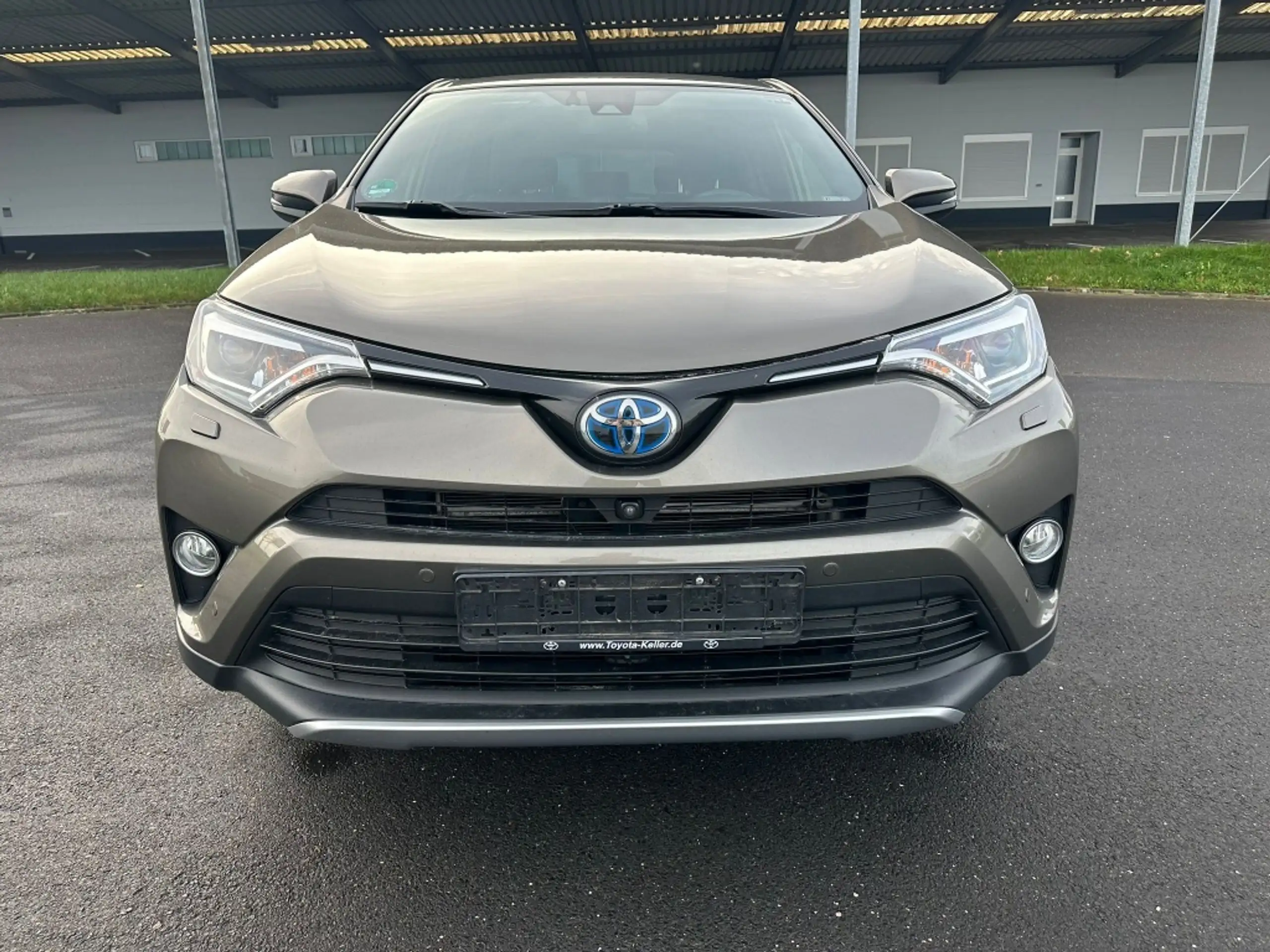 Toyota - RAV 4