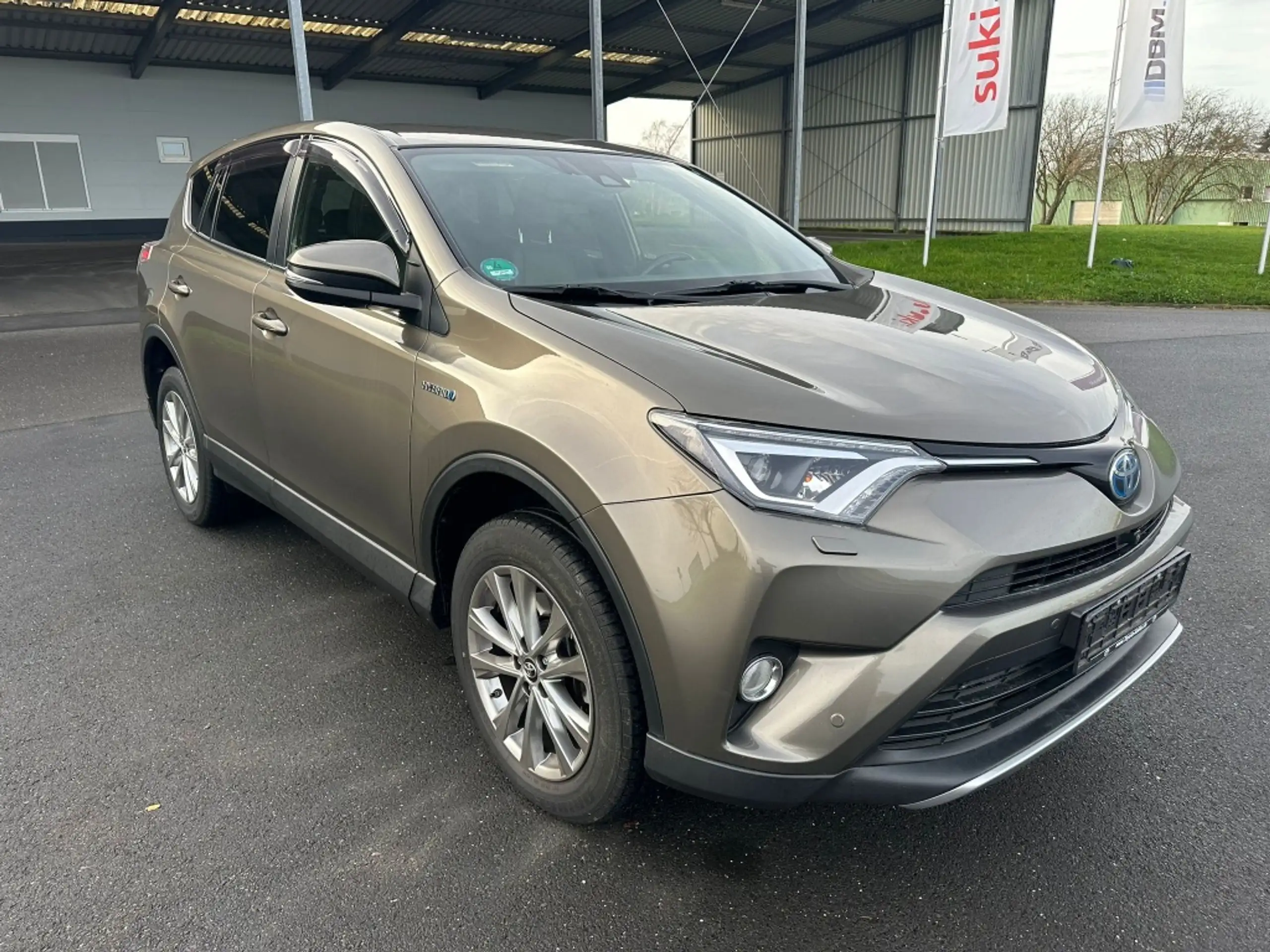 Toyota - RAV 4