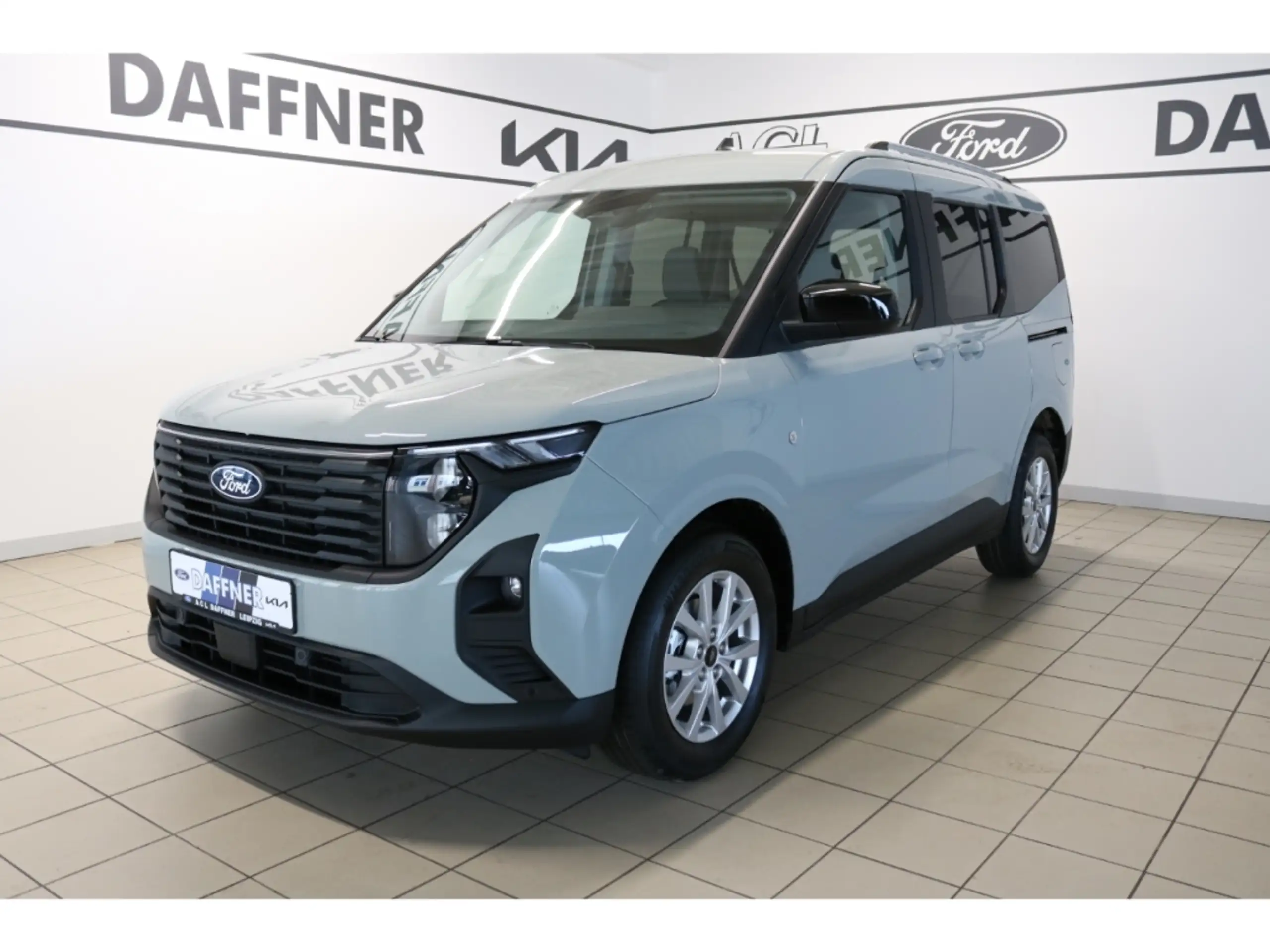 Ford - Tourneo Courier