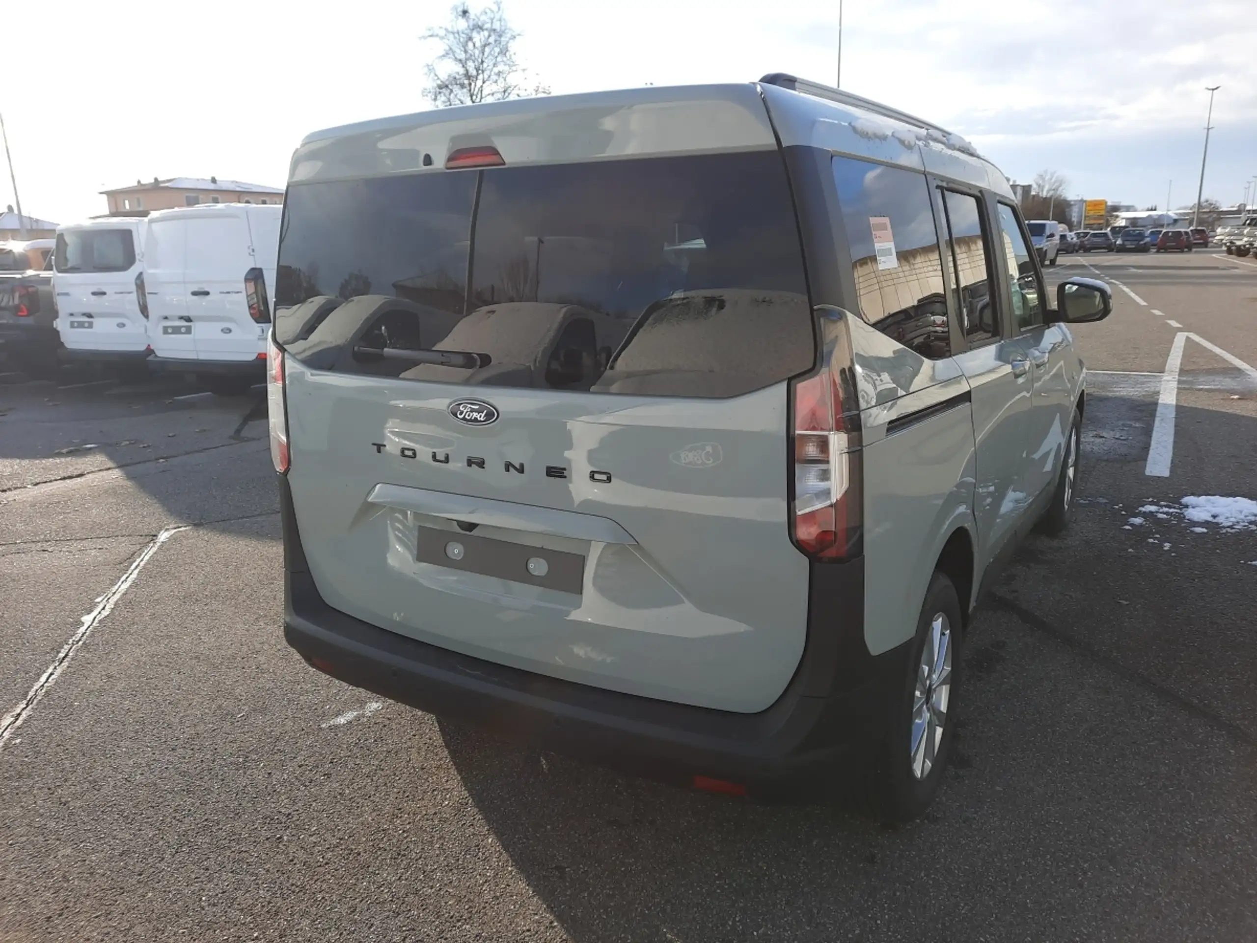 Ford - Tourneo Courier