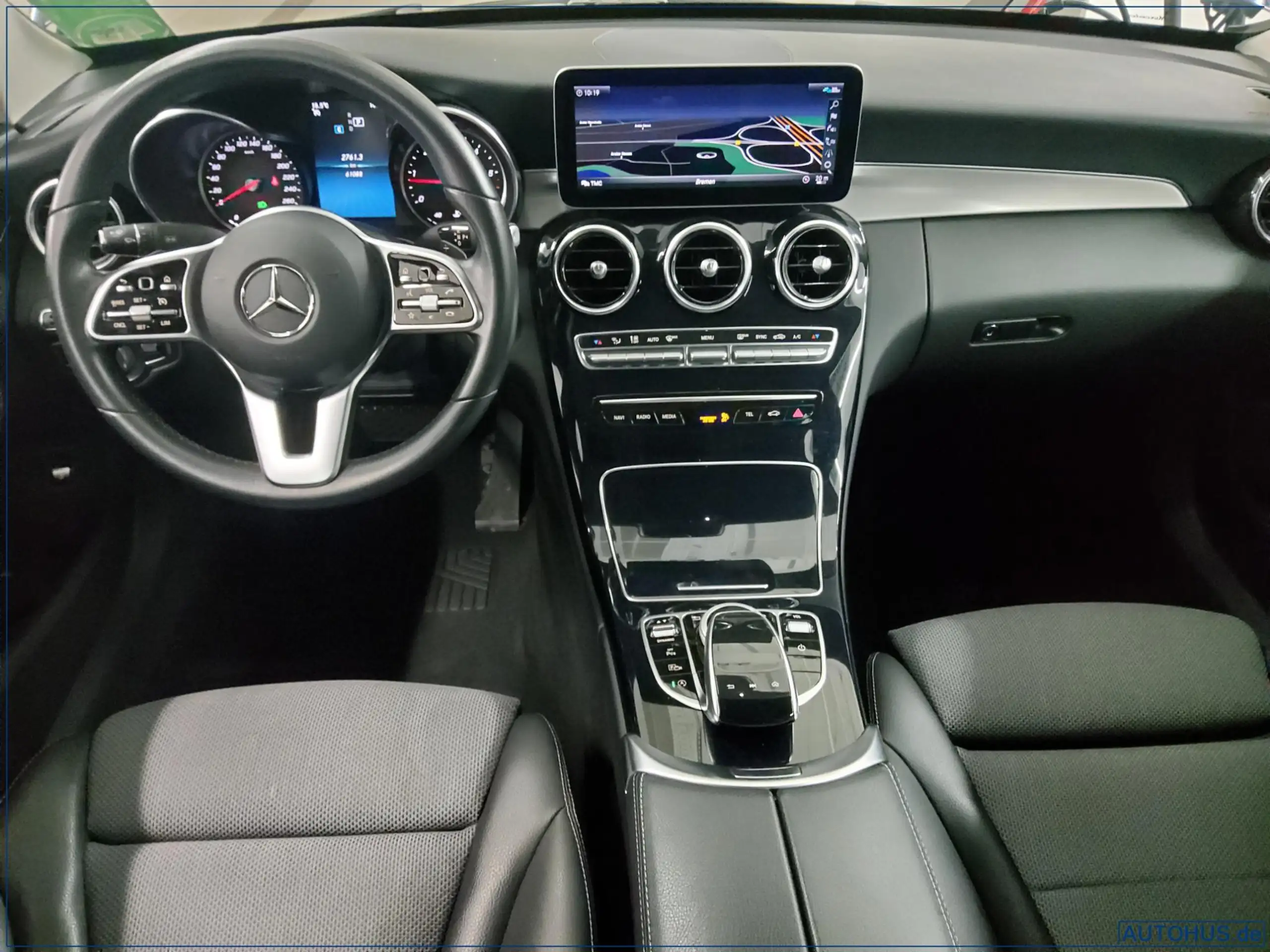 Mercedes-Benz - C 220