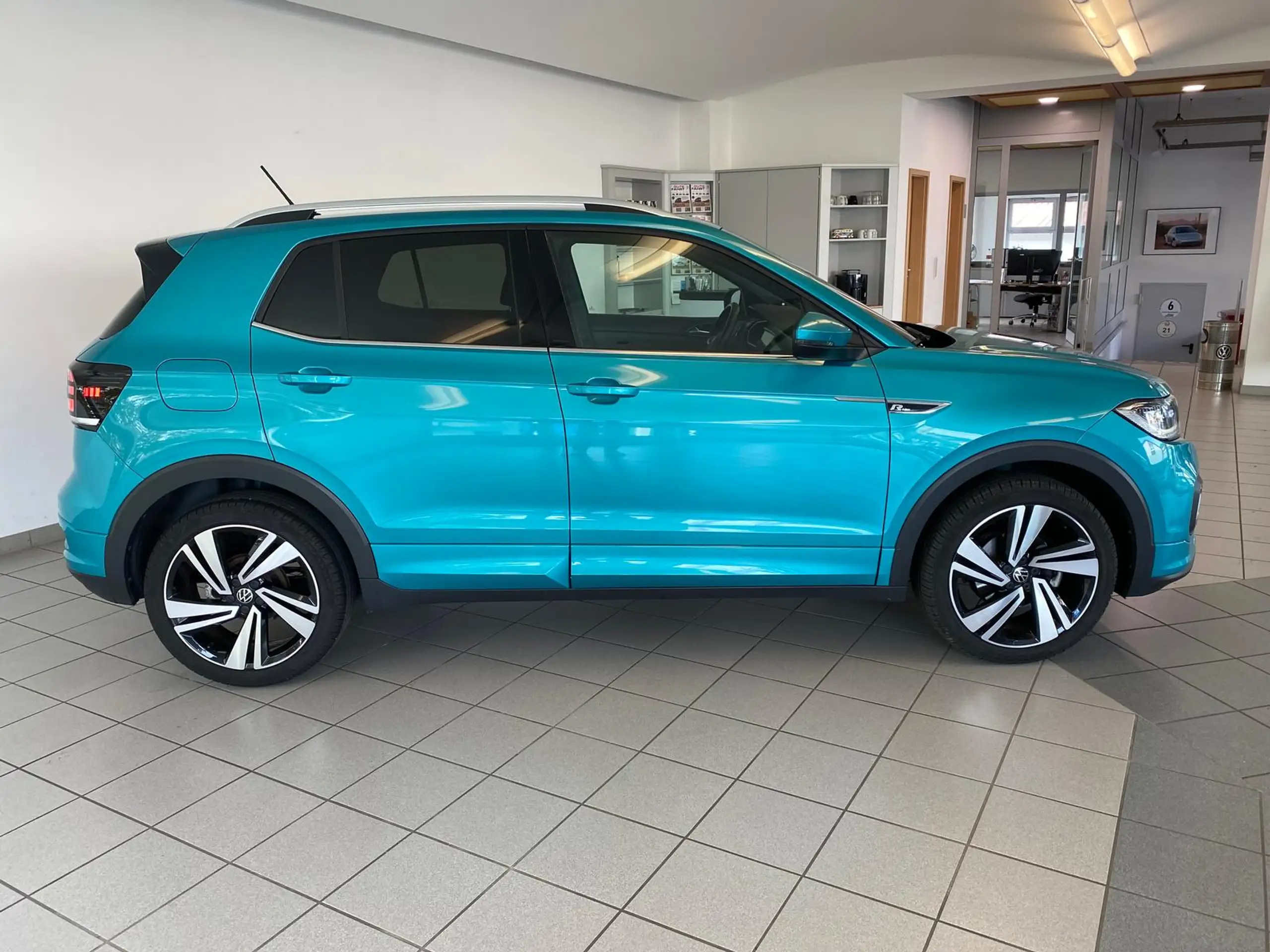 Volkswagen - T-Cross