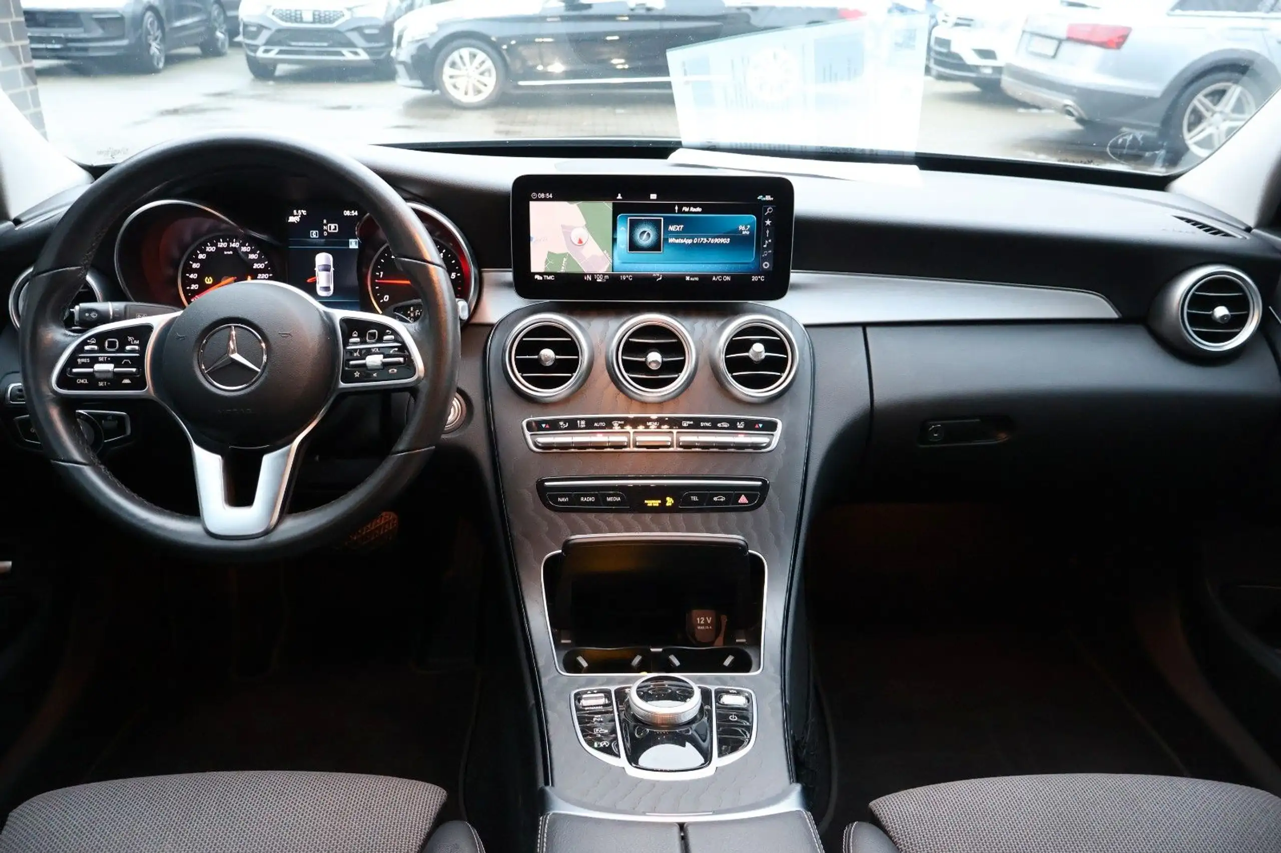 Mercedes-Benz - C 220