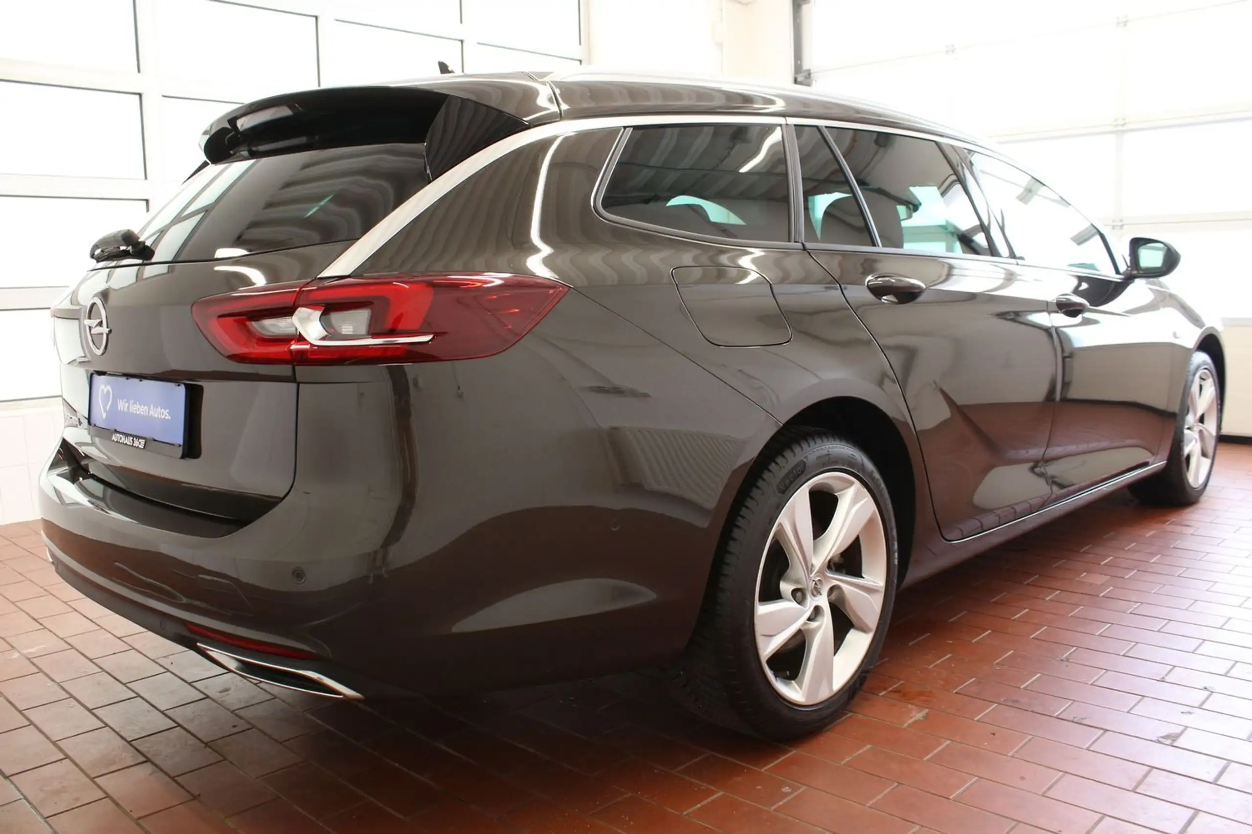 Opel - Insignia