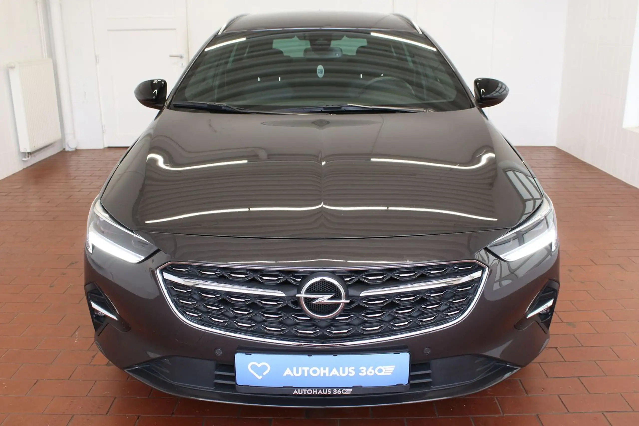 Opel - Insignia