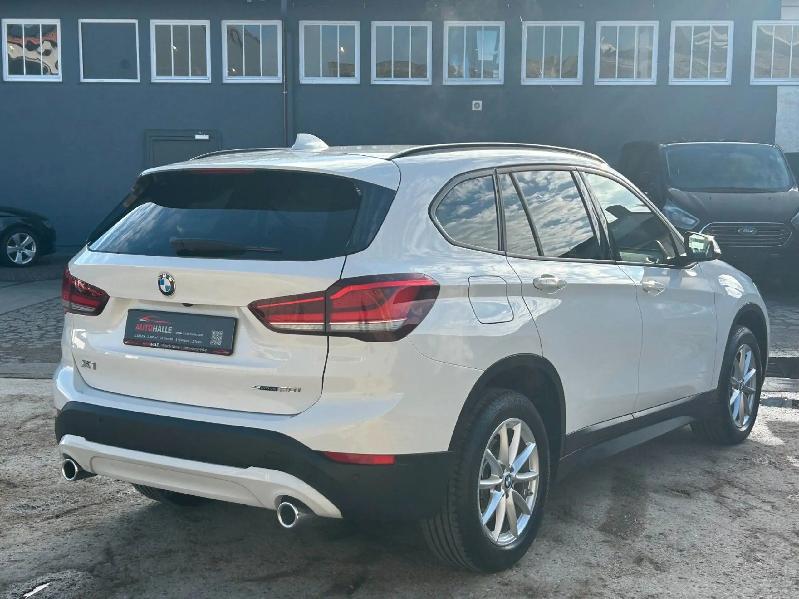 BMW - X1