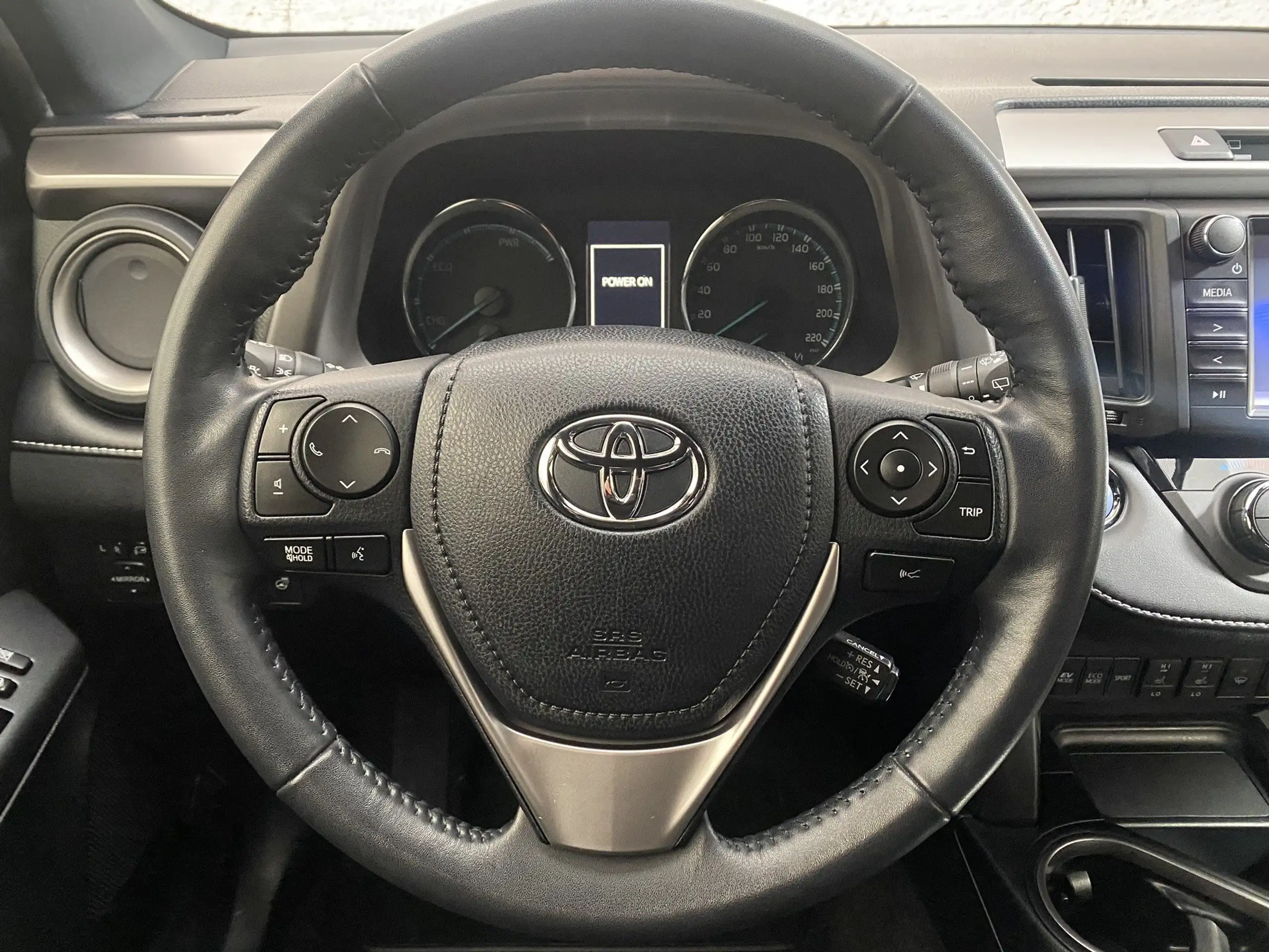 Toyota - RAV 4