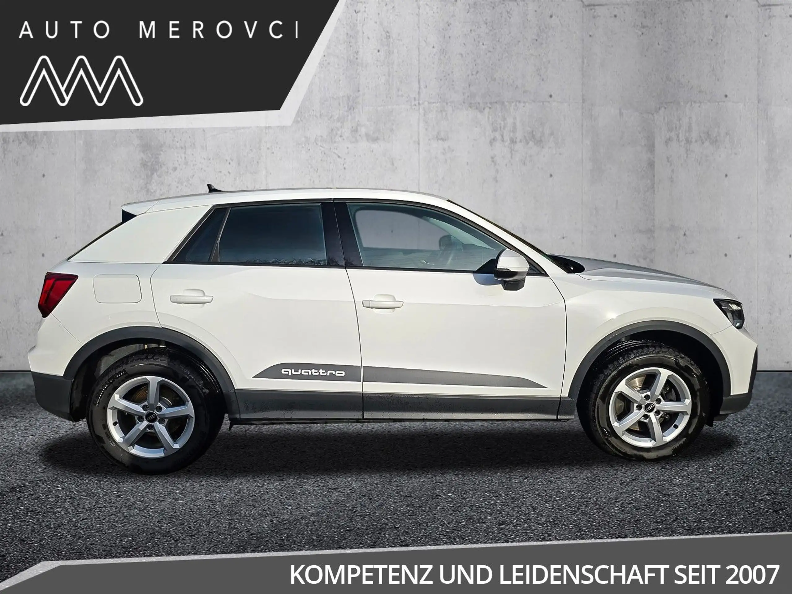 Audi - Q2