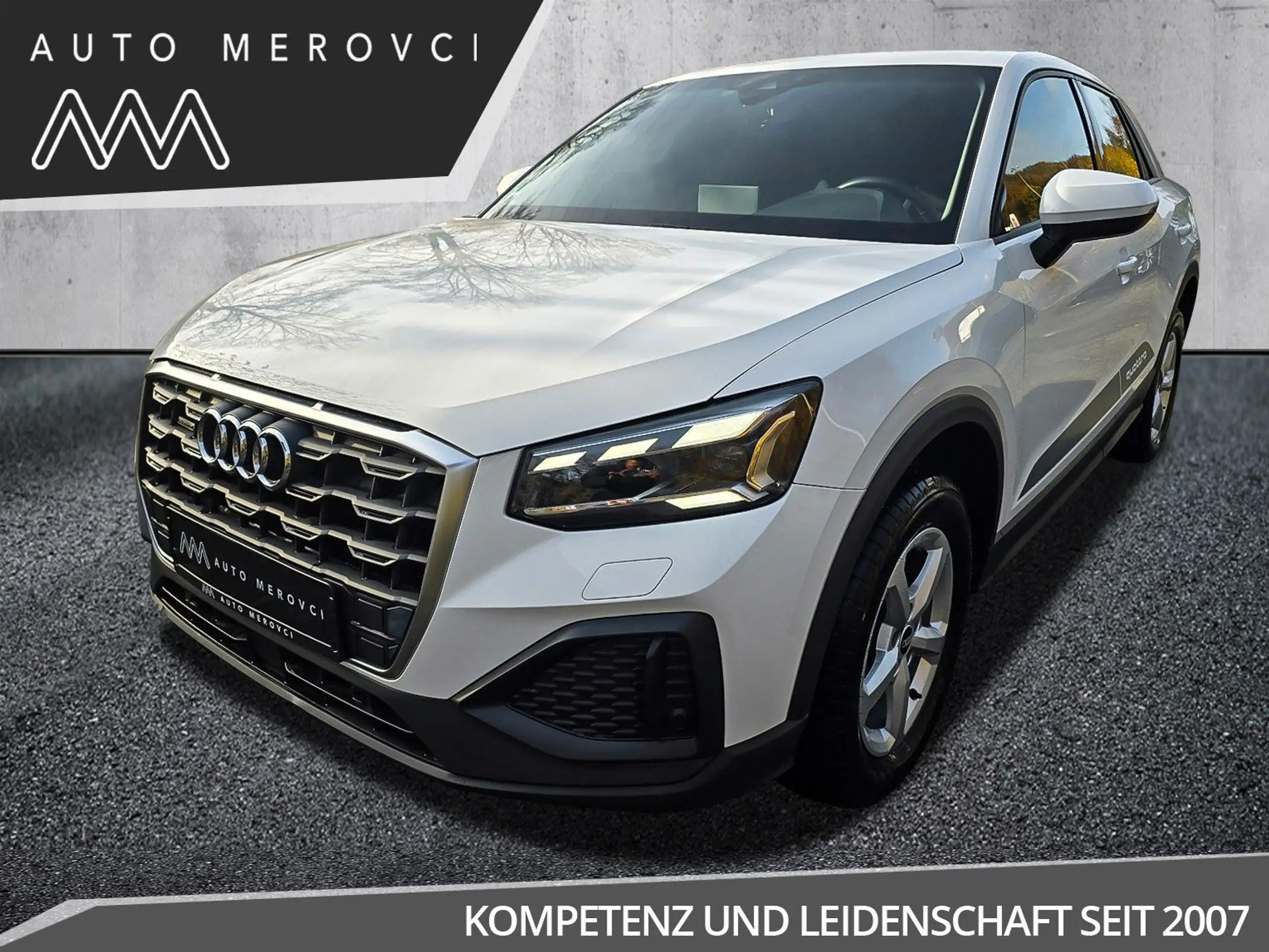 Audi - Q2